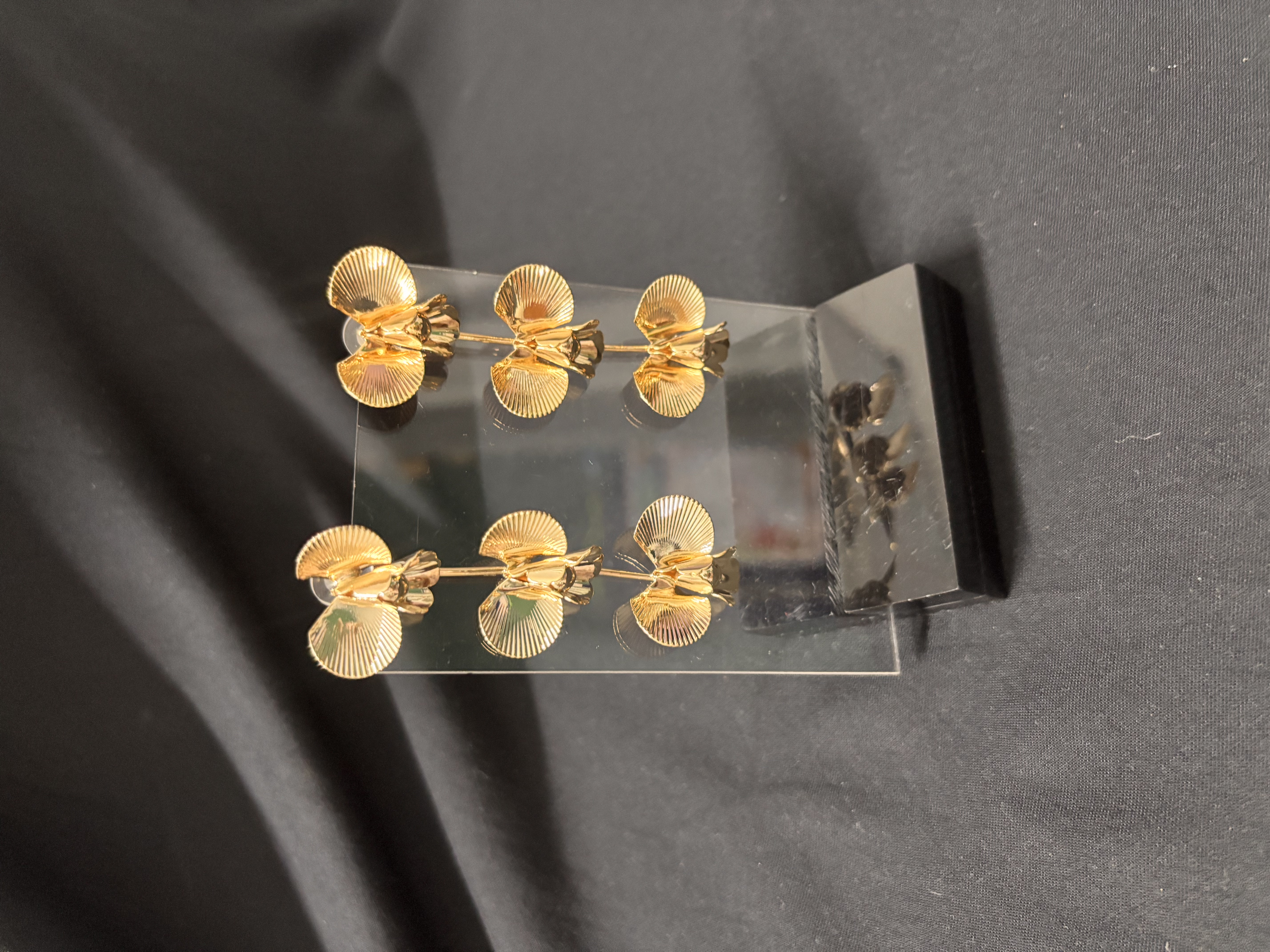 Golden Shell Earrings