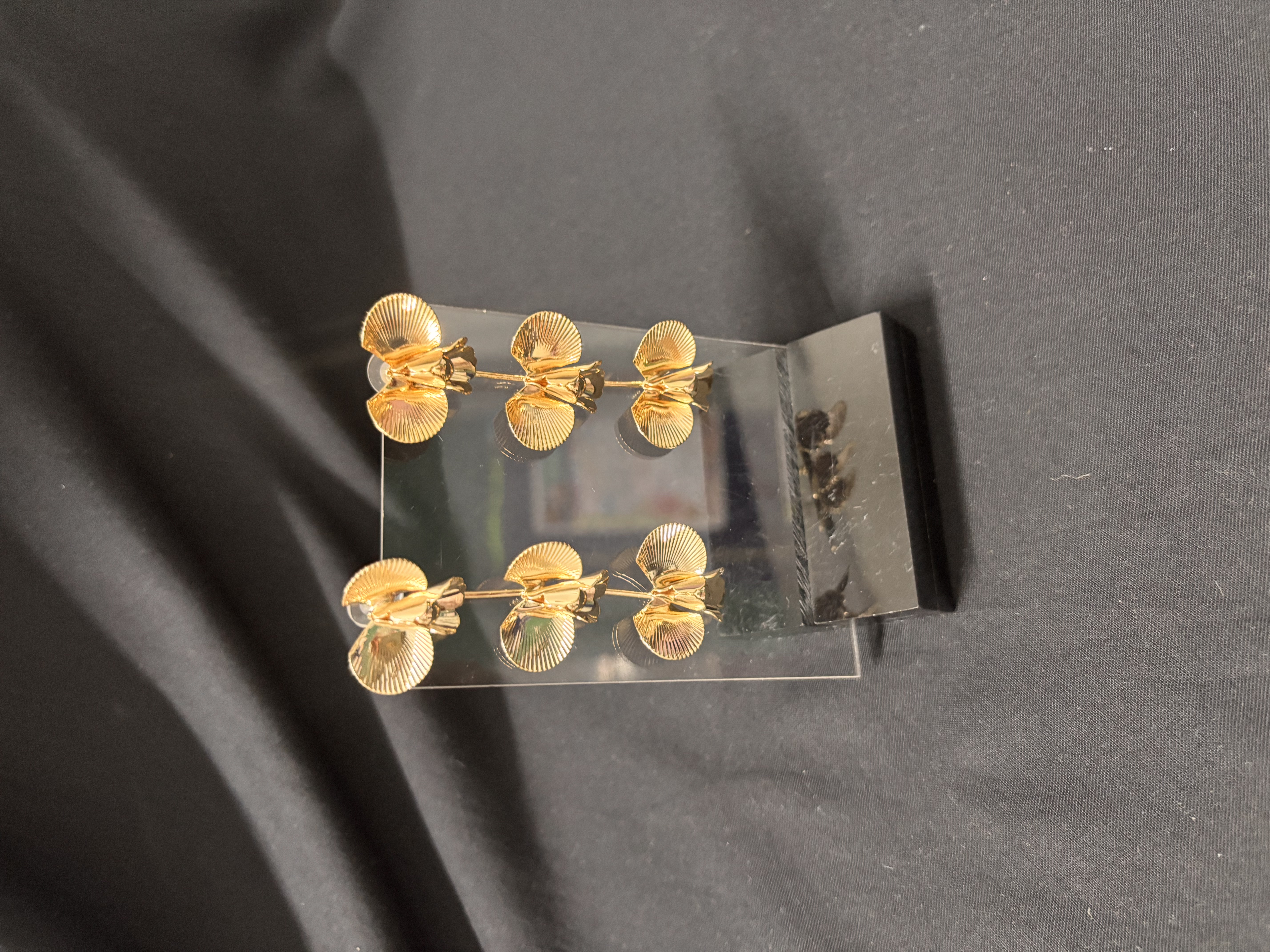 Golden Shell Earrings