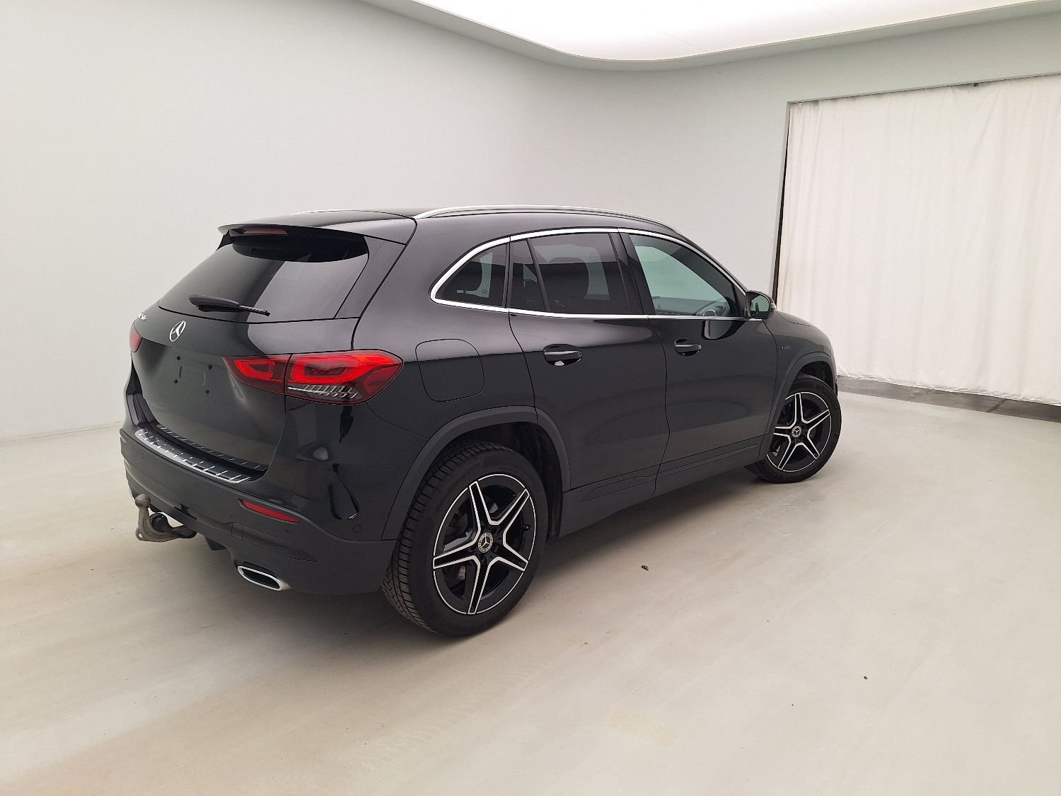 Mercedes-Benz GLA 250E AMG  Híbrido