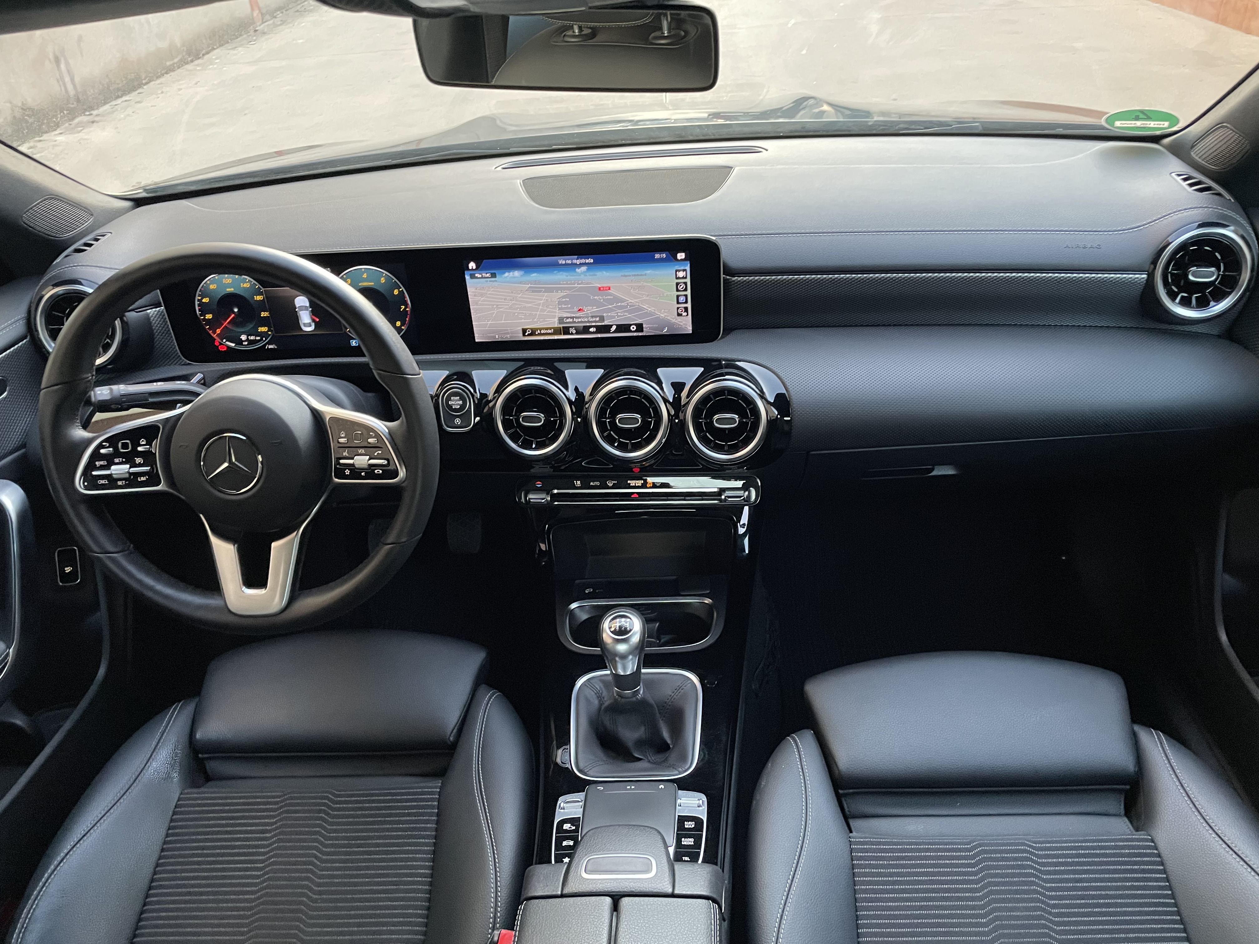 MERCEDES CLA 180 Gasolina Manual 2020 136cv