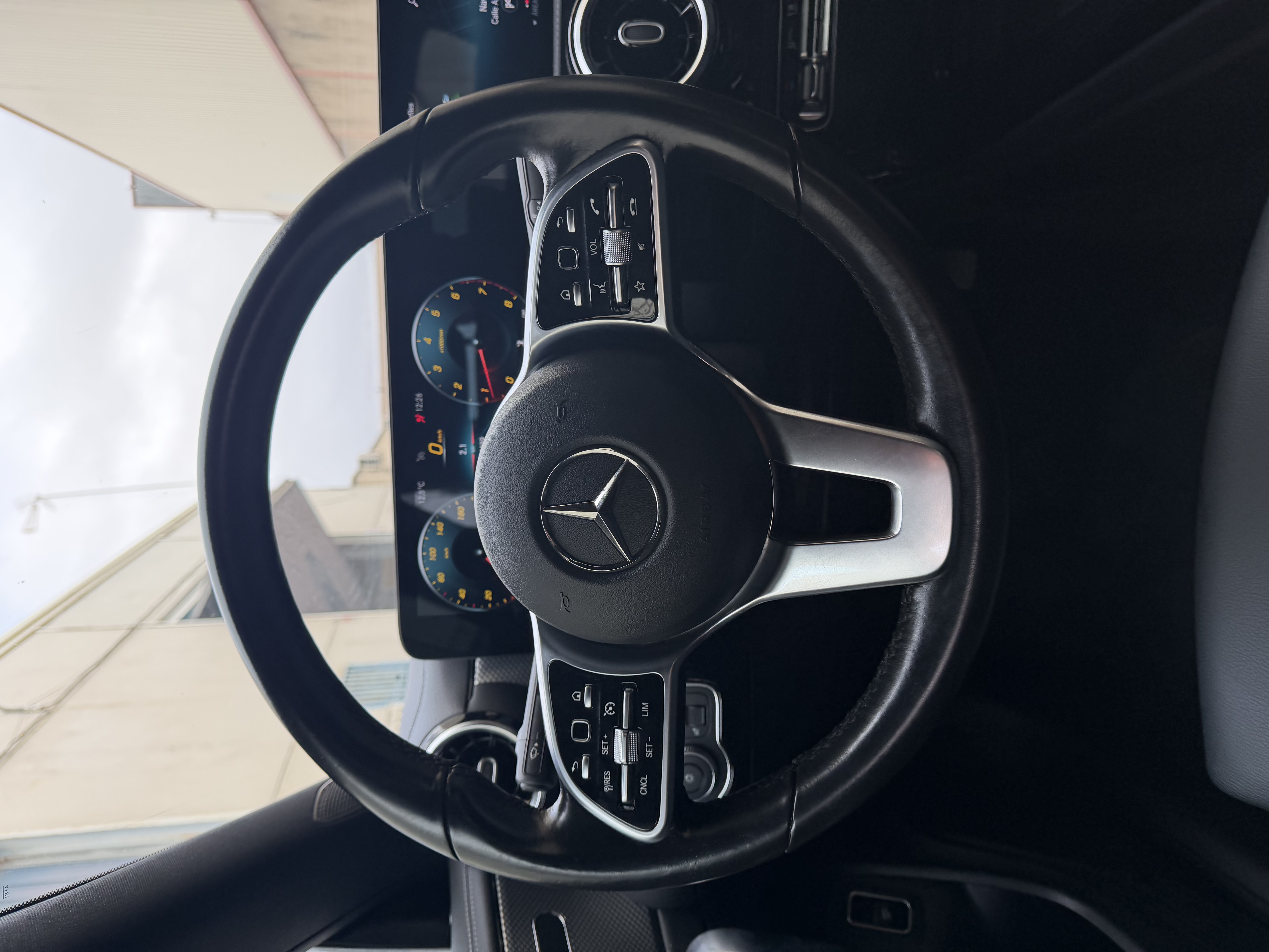 MERCEDES CLA 180 Gasolina Automático 2021 136cv