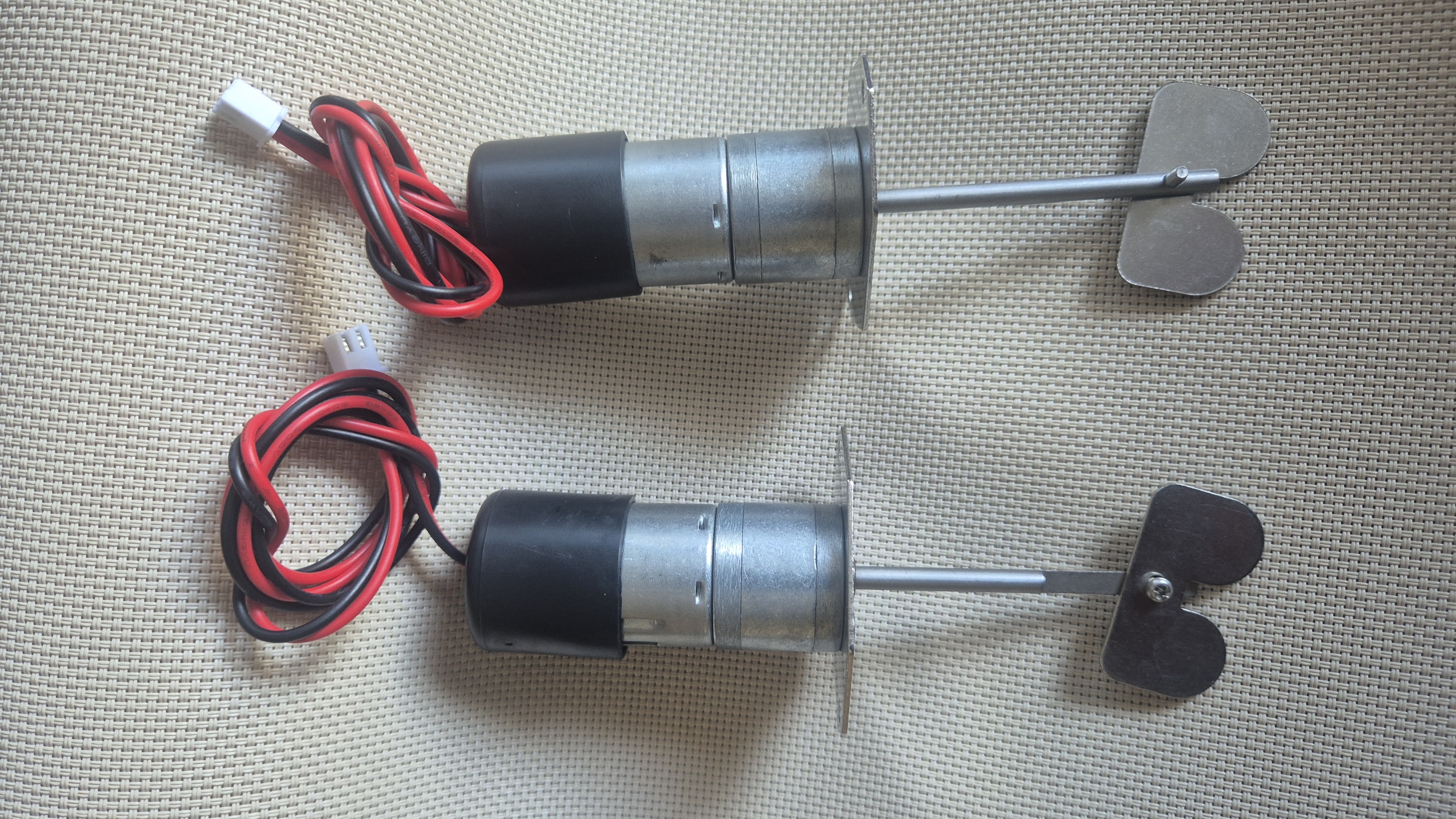 Mezclador de tinta blanca 260ml. 