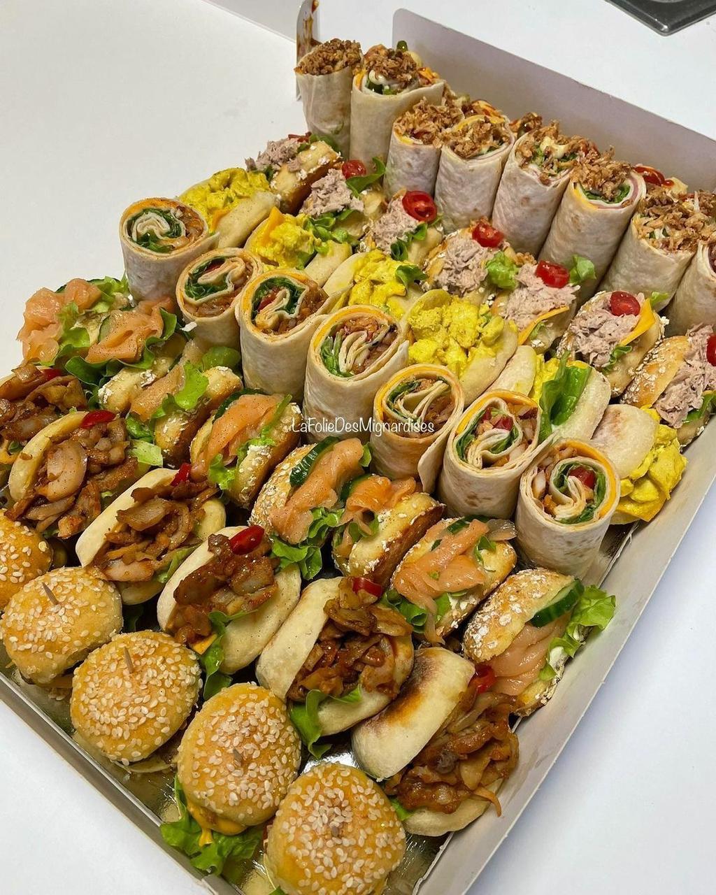 PLATTER BOX (42PCS)
