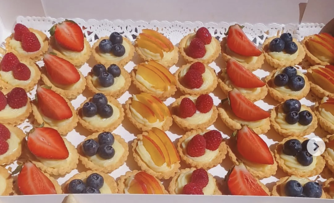Fruit Tarts box 40pcs