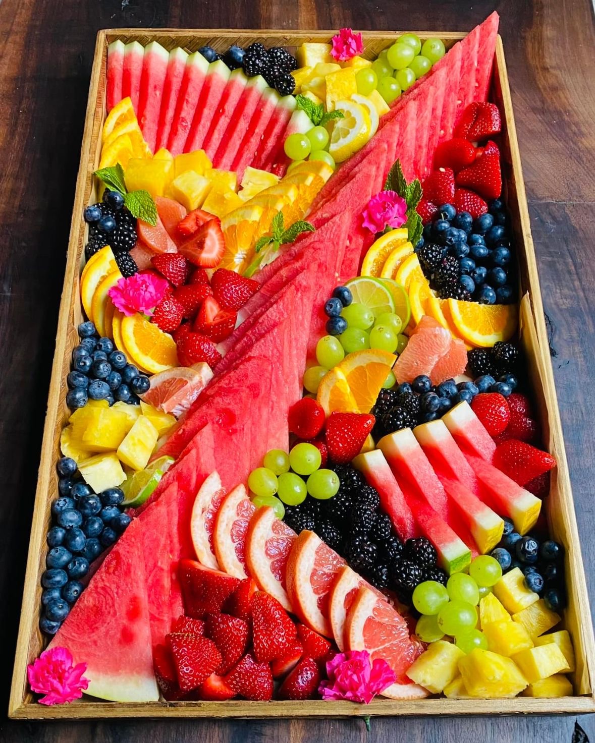 Fresh Fruit Platter XLarge boxe