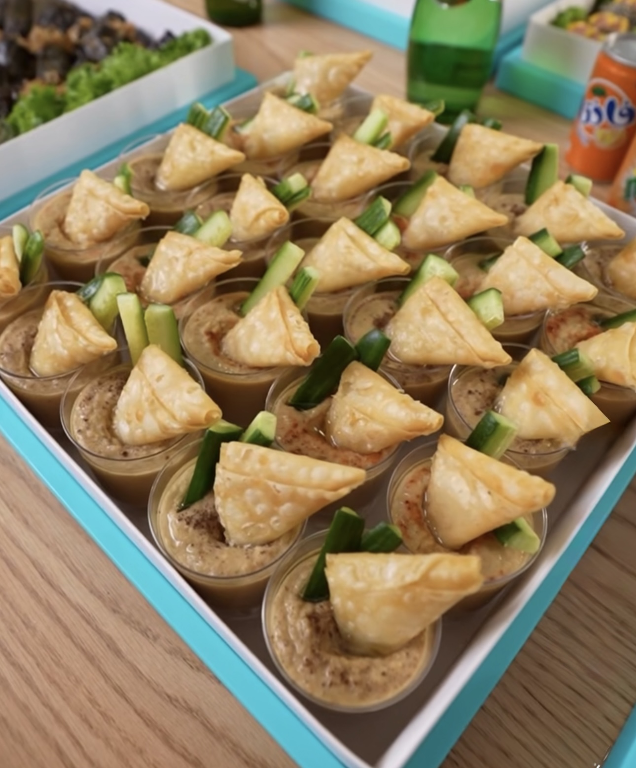 Samosas hummus dips box 20pcs
