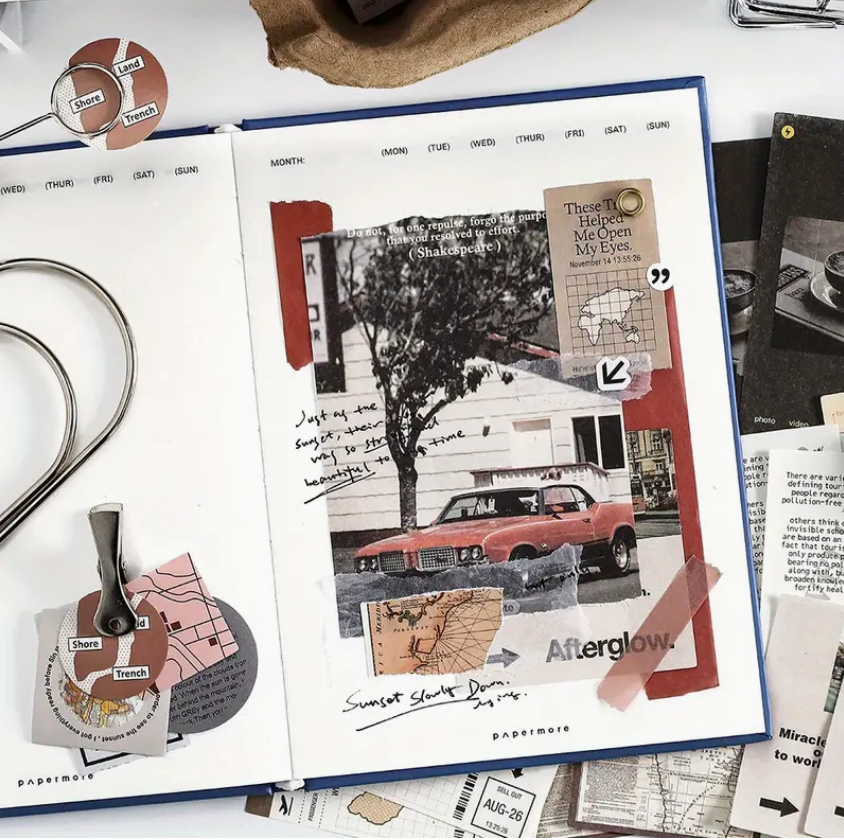 Vintage style scrapbooking pattern decorative paper - One random set