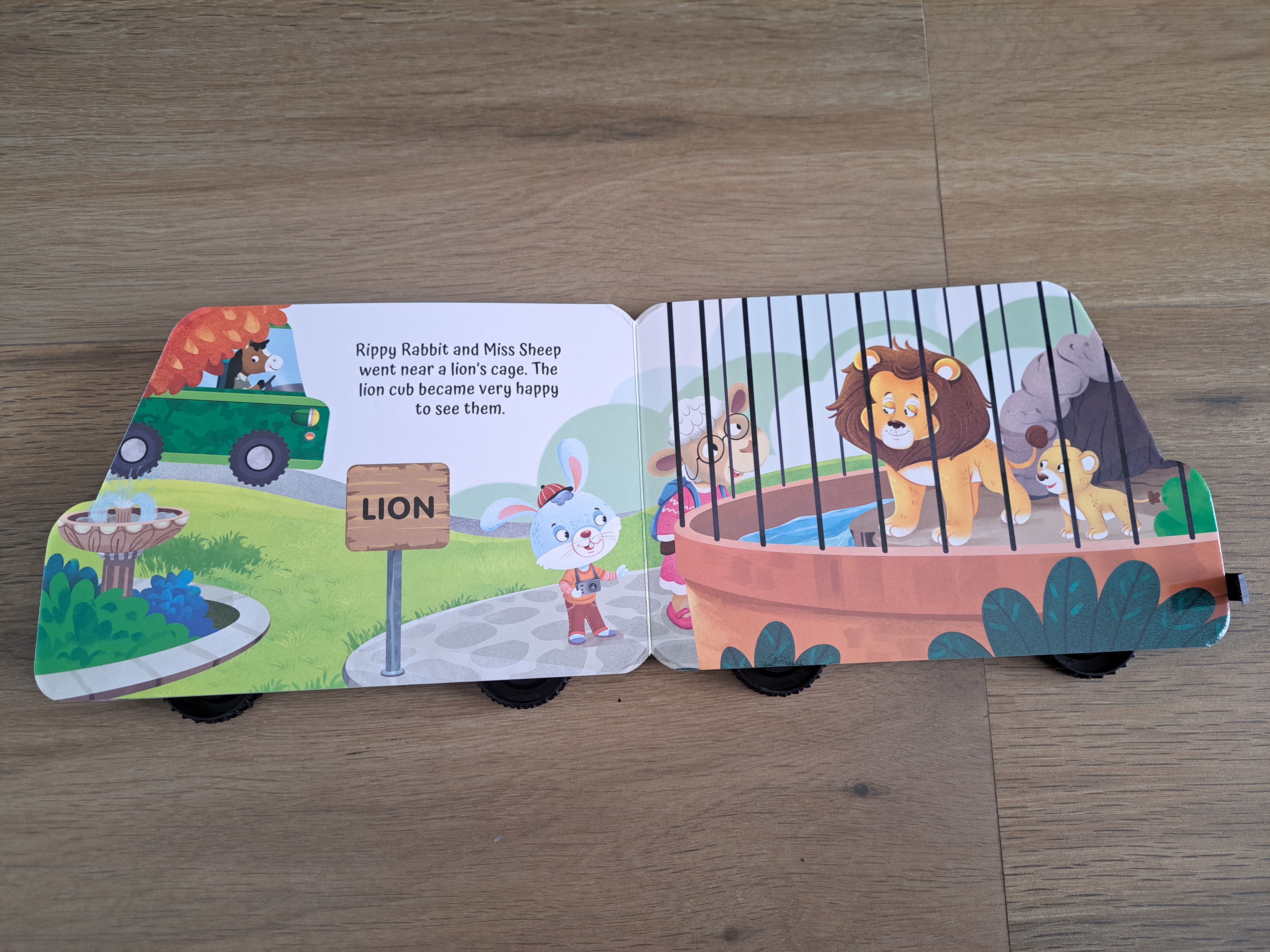 Zoo Safari on the Bus Book