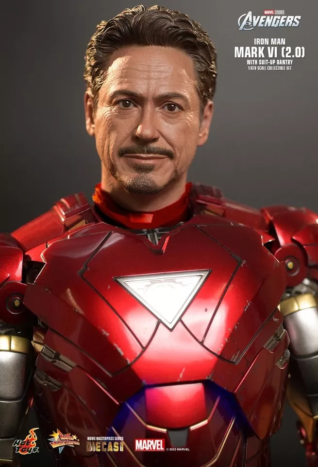 Hot Toys MMS688D53 THE AVENGERS 1/6 IRON MAN MARK VI 2.0 SUIT-UP Gantry