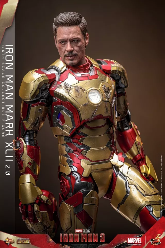 In stock! Hot Toys MARK 42 XLII (2.0) Hot Toys MMS758D65 1/6 IRON MAN mk42 Figure
