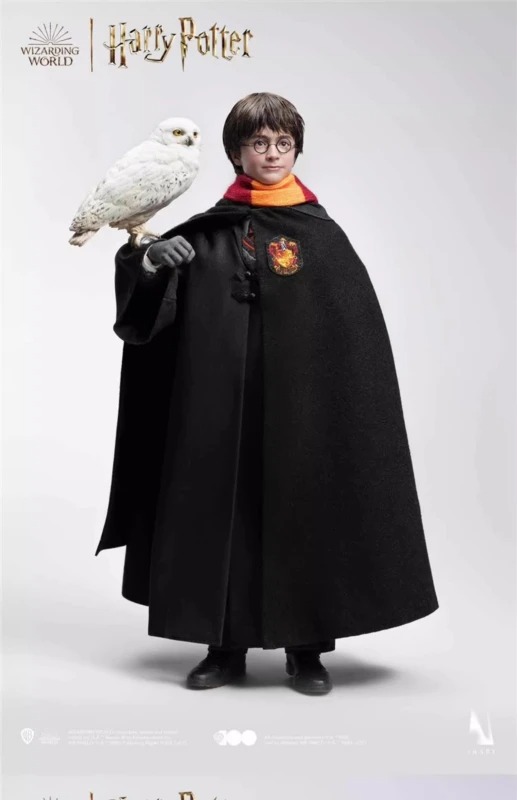 InArt Harry Potter And The Sorcerer’s Stone Harry Potter College Suit 1/6 Figure (Standard Version)(Sculpted Hair)