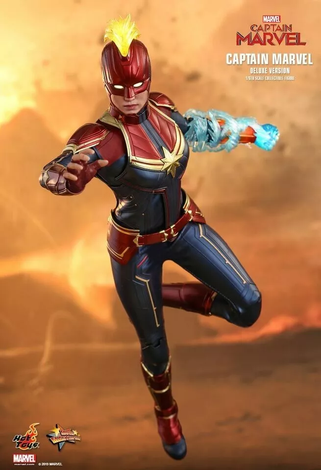 Hot Toys 1/6 MMS522 Captain Marvel - Captain Marvel Deluxe Version