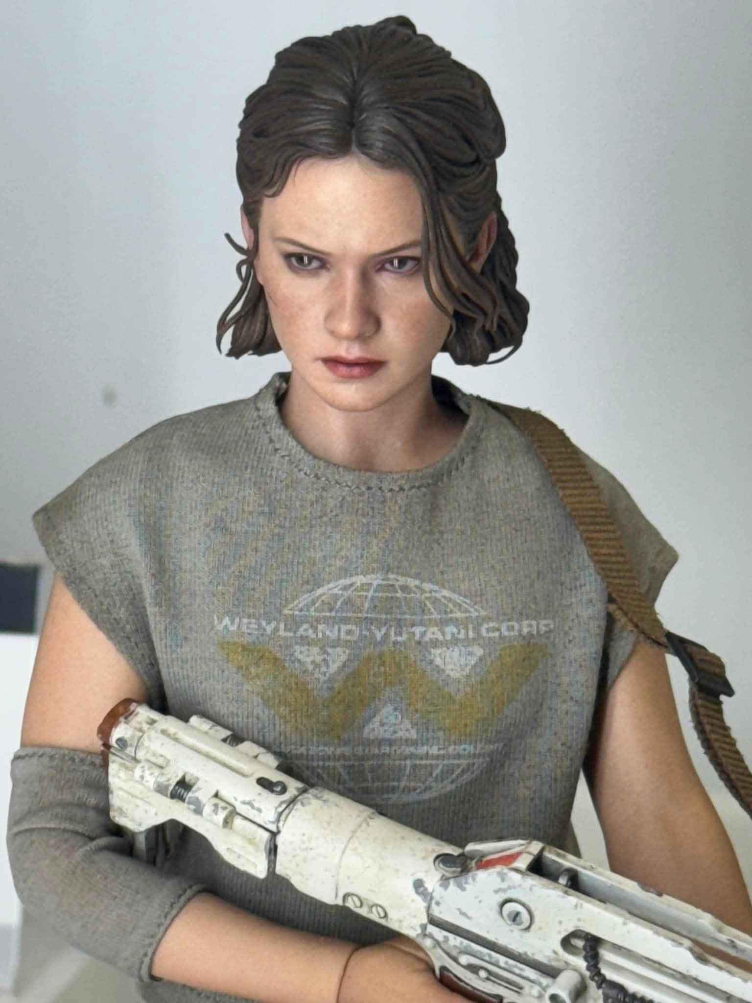 Pre order! MMS793 Hot Toys Alien: Romulus - Rain Carradine 1/6 Figure