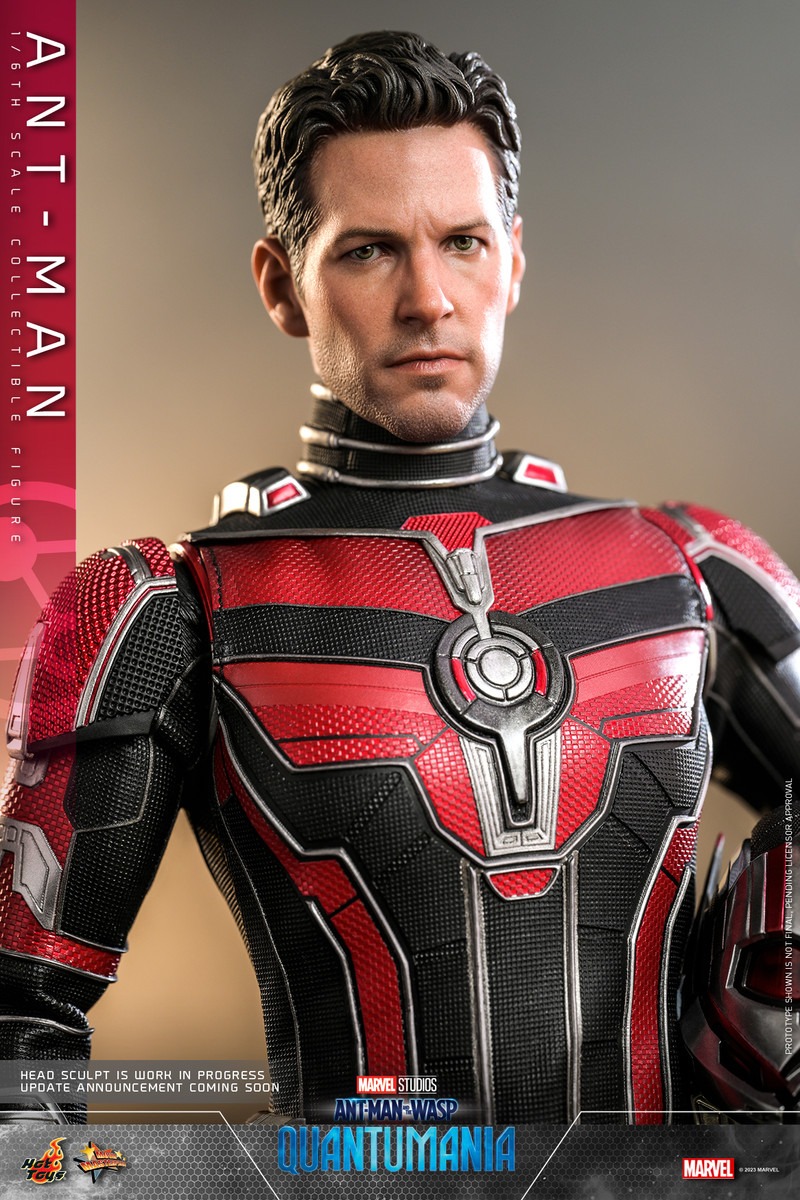 Hot Toys MMS690 Ant-Man and the Wasp: Quantumania 1/6 Ant-Man Figure