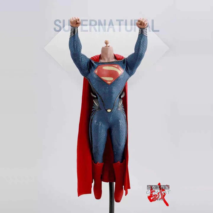 Pre order! COMBAT SUIT SN01 1/6 Male Body and Clothes for Superman Without Head