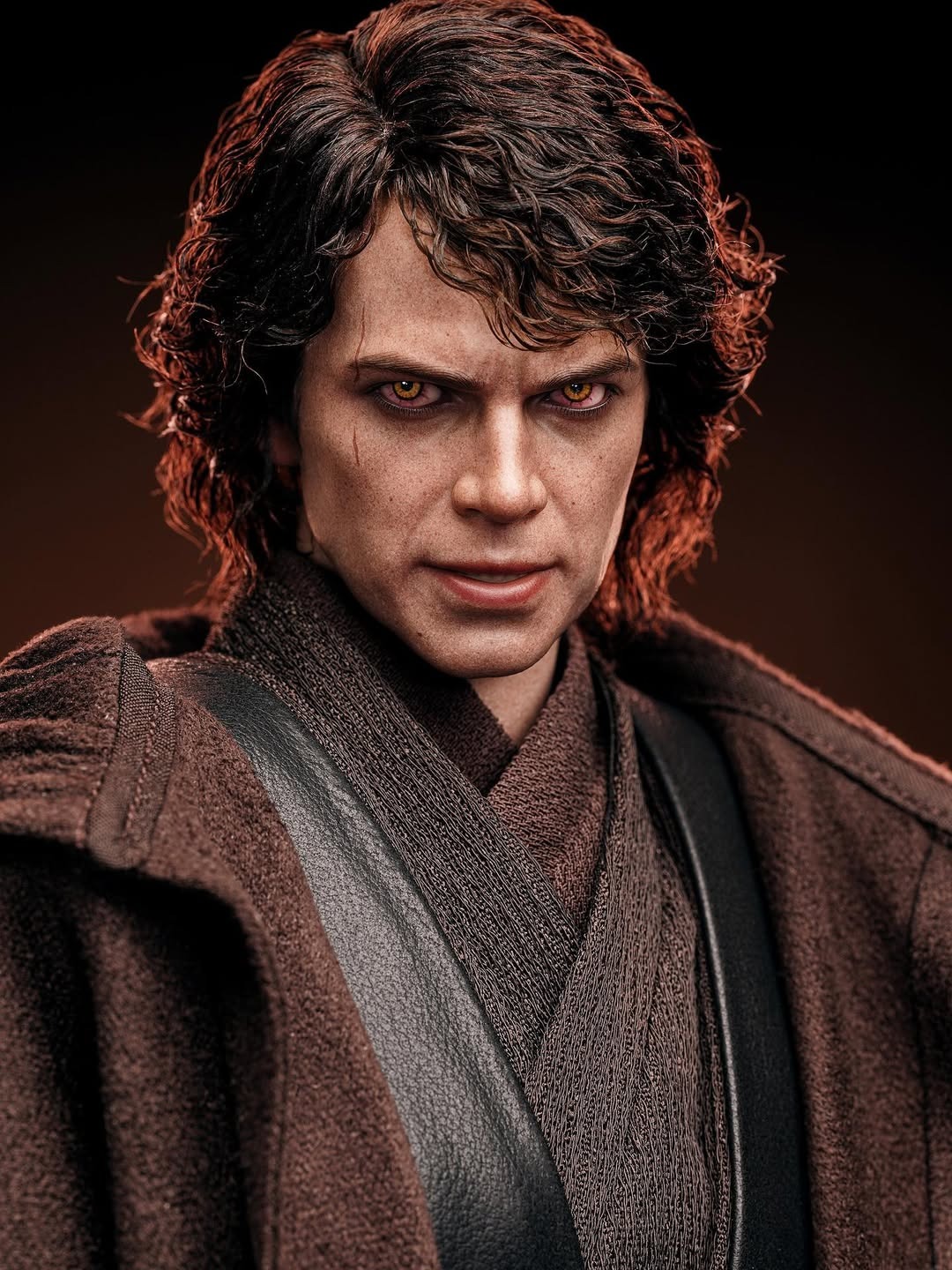 Pre Order! TOPO Studio - Star Wars TP026 Anakin Skywalker Dark Side Version with Moving Eyes & Robe & Genuine Leather Vest