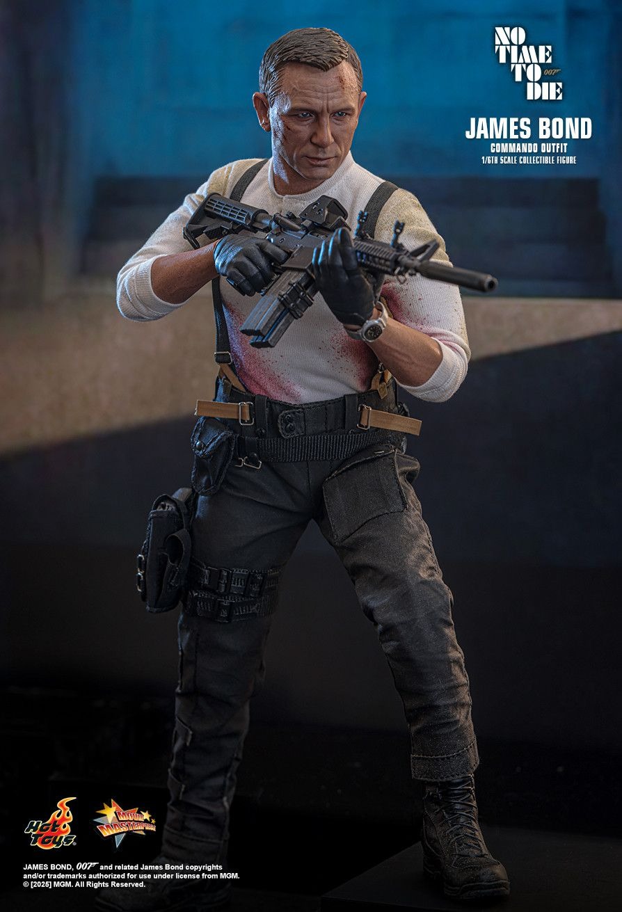 In stock! Hot Toys MMS804 No Time to Die: James Bond (Commando Outfit) 1/6 Scale Collectible Figure