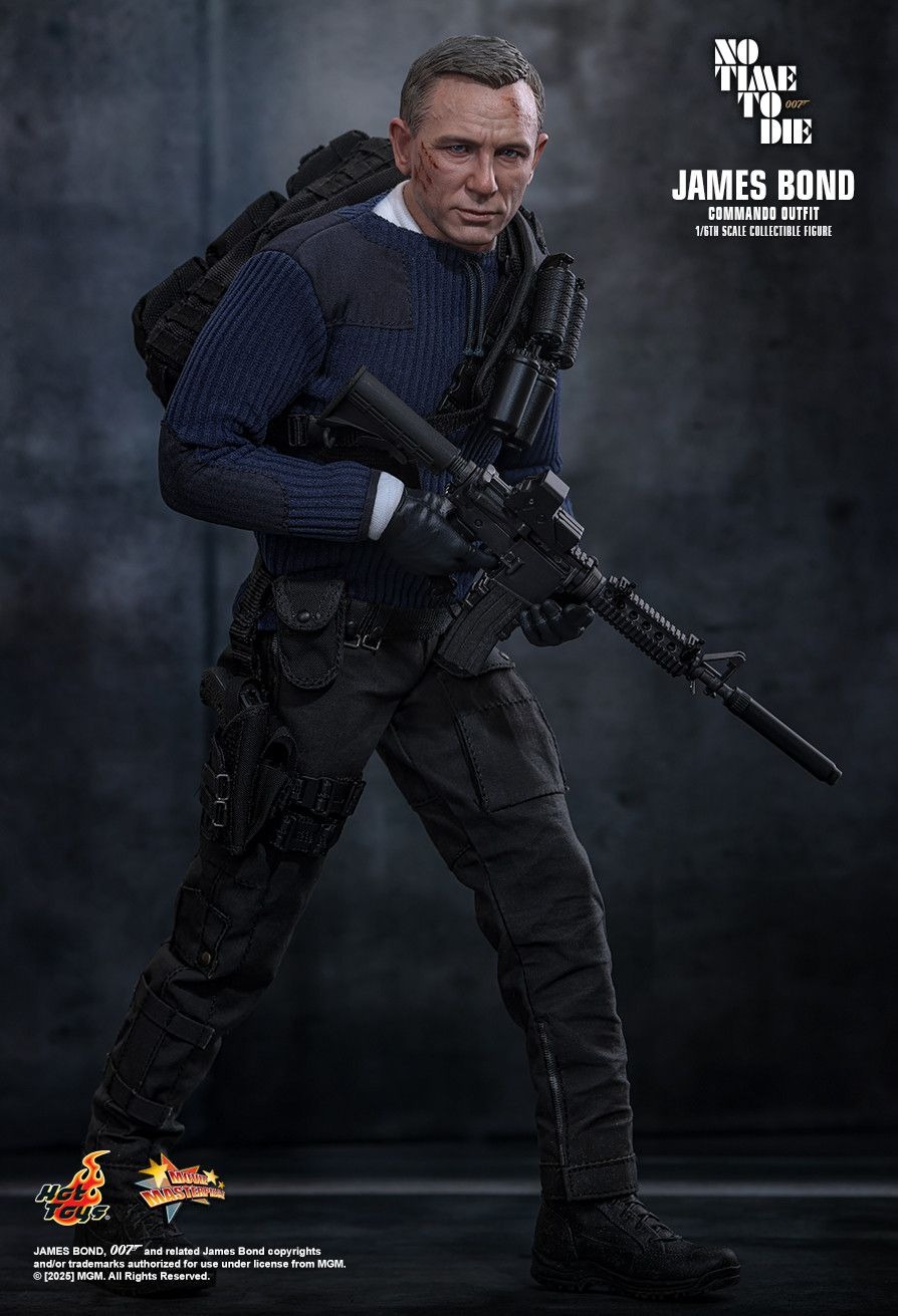 In stock! Hot Toys MMS804 No Time to Die: James Bond (Commando Outfit) 1/6 Scale Collectible Figure