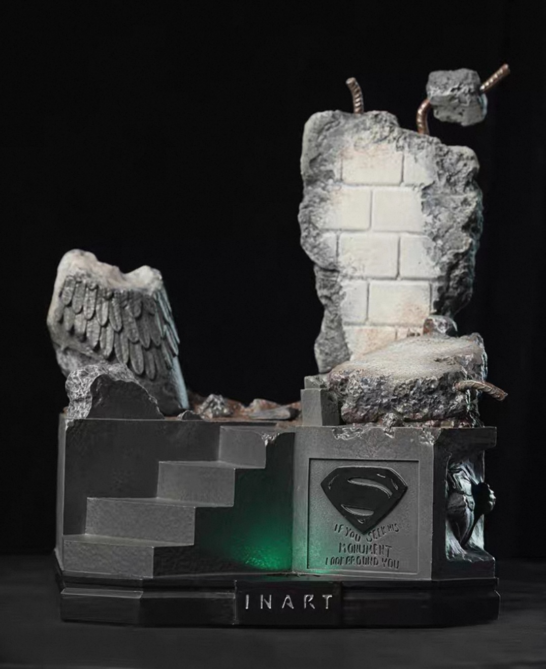 In Stock! INART BVS Battle Kryptonite Ruins Diorama Base 1/6