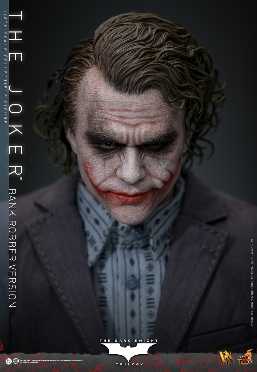 Pre Order! Hot Toys DX50 1/6th scale The Joker (Bank Robber Version) The Dark Knight Trilogy