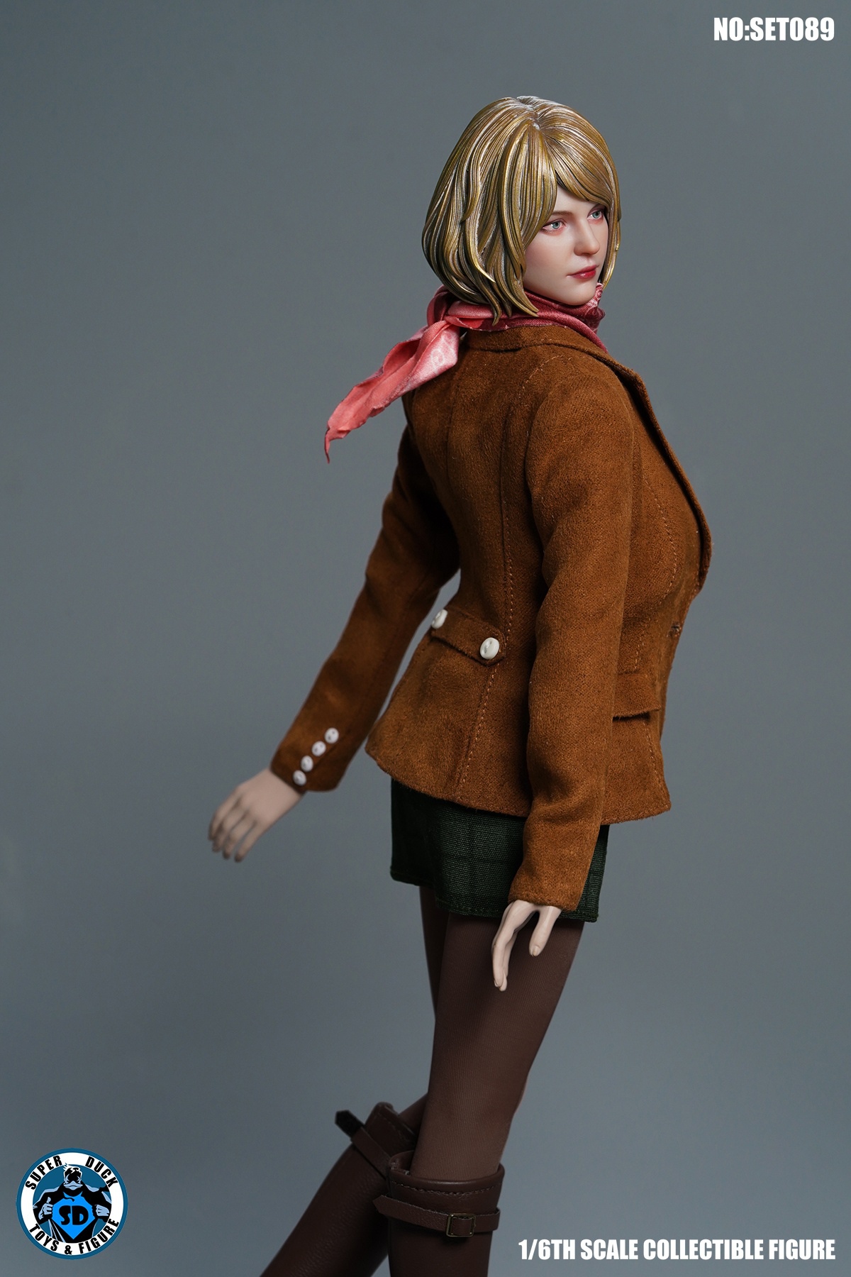 In stock! Super Duck Toys (SET089) 1/6 Scale Ashley Head Sculpt & Outfit Set