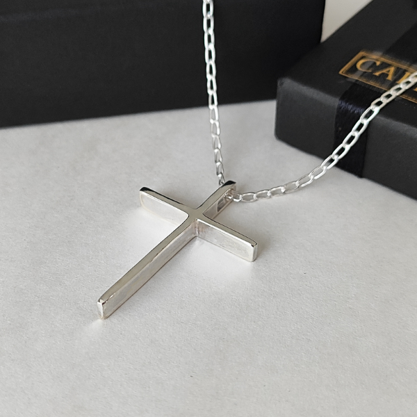 Dije de plata 925 en cruz