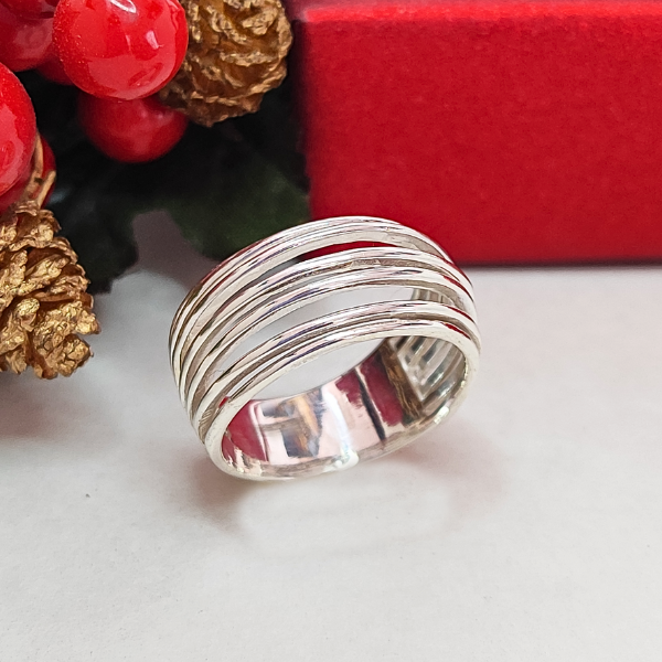 Anillo de plata 925 elegante