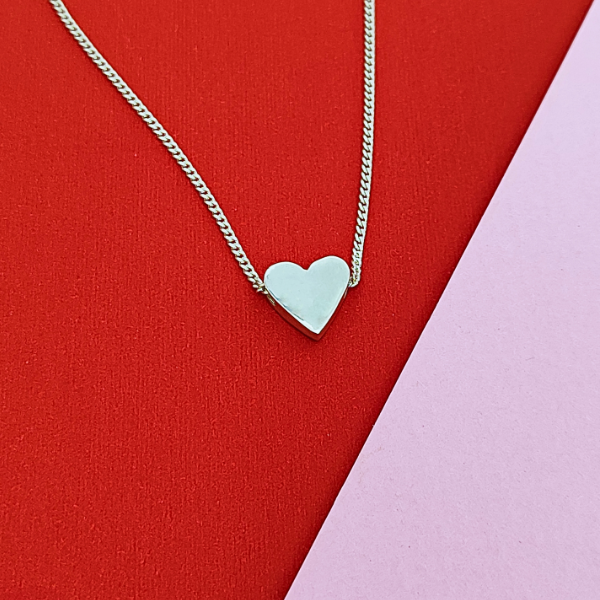 Collar con dije de corazón plata 925