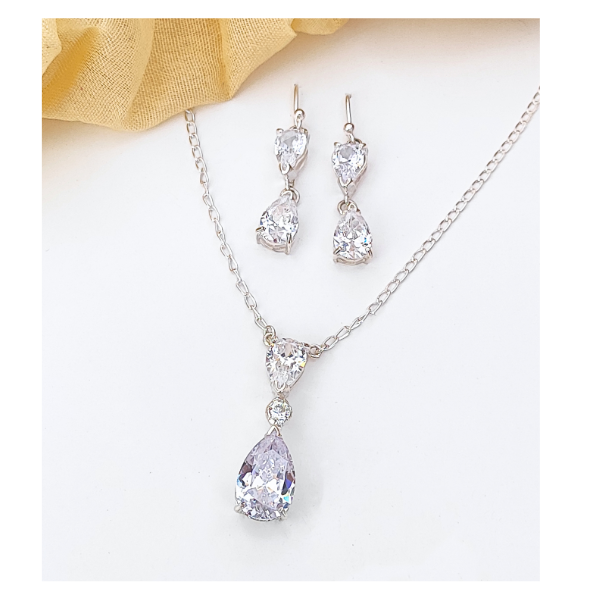 Set de joyería con zirconia cristalina