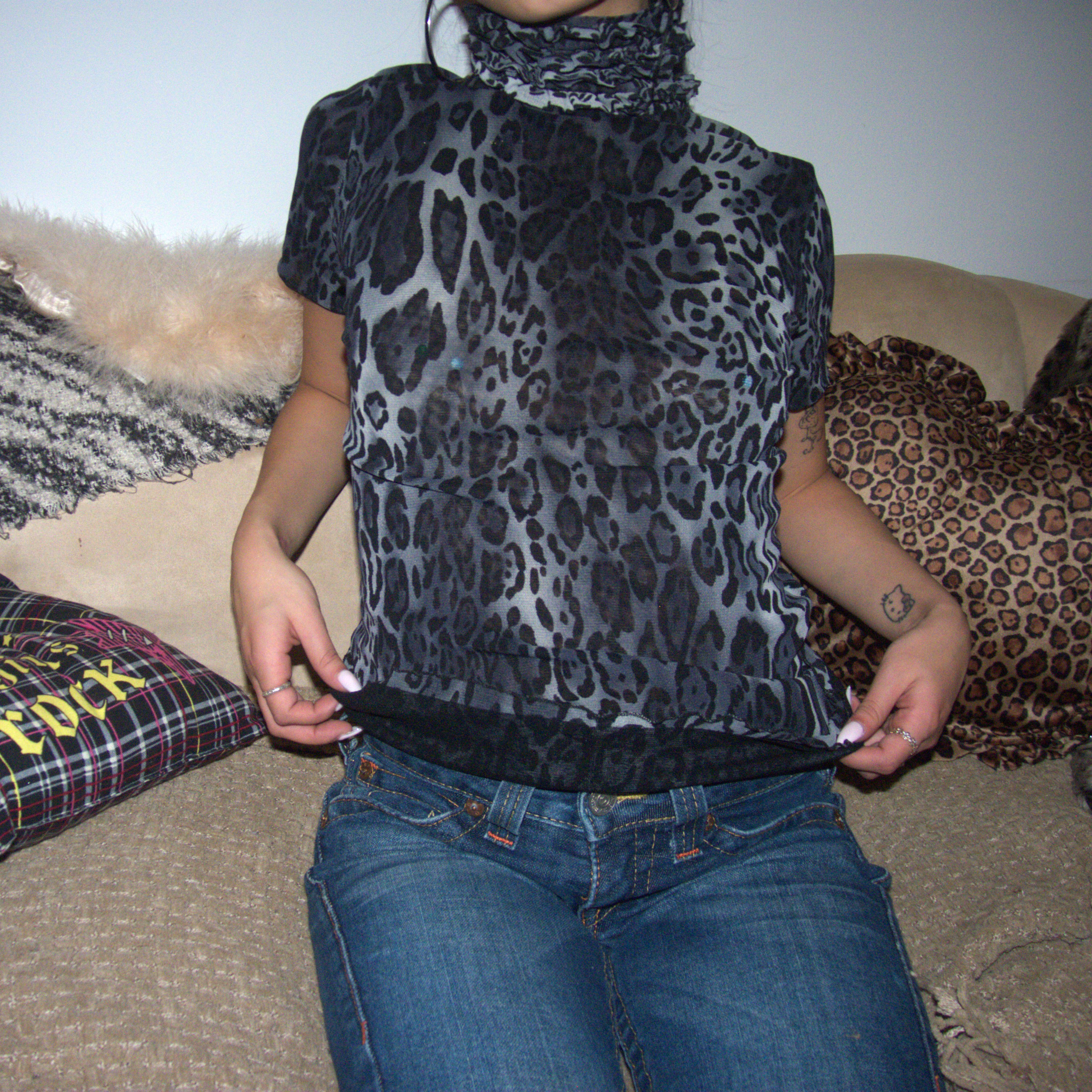 Vintage Mesh high-neck animal print top