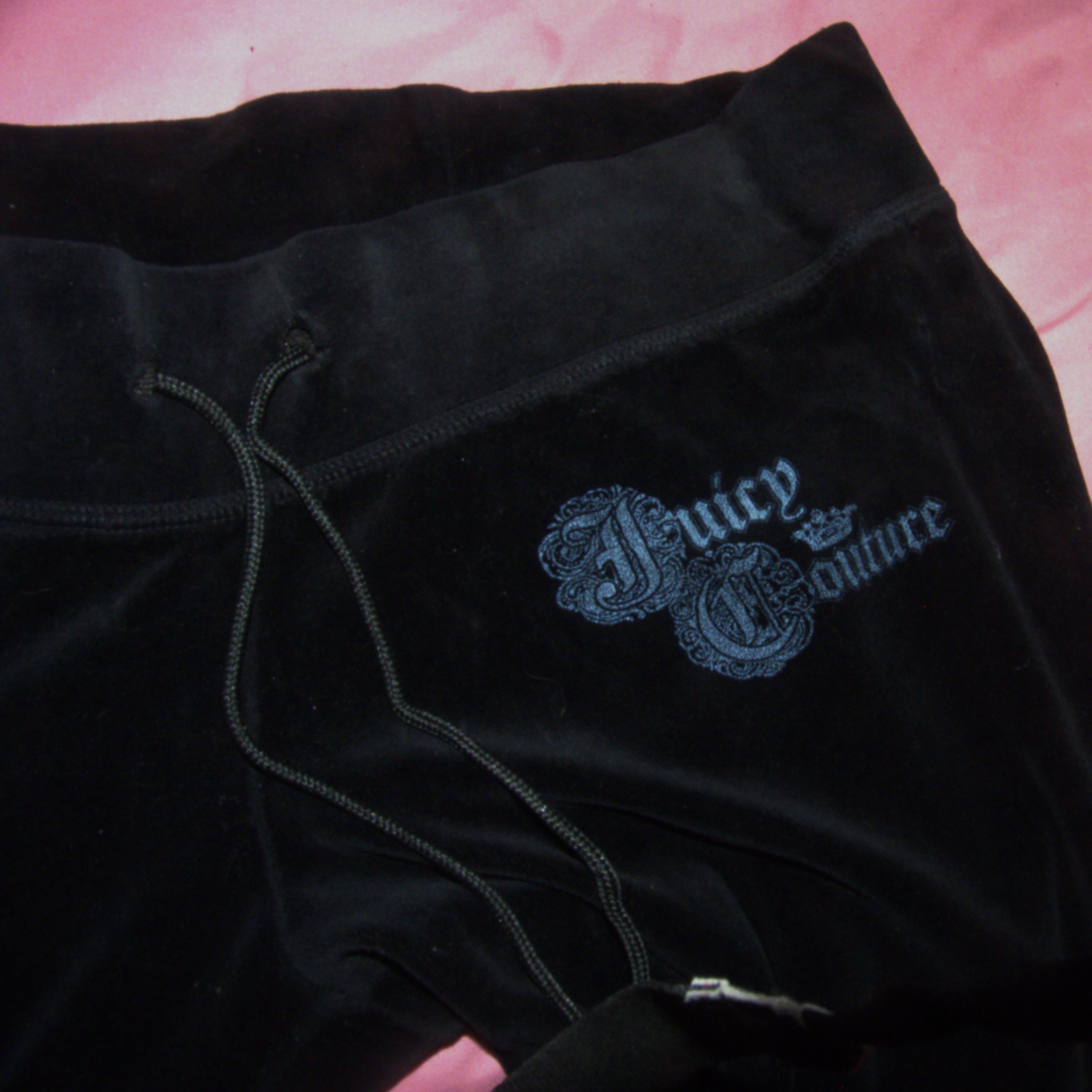Vintage Juicy Couture velour black flared sweatpants