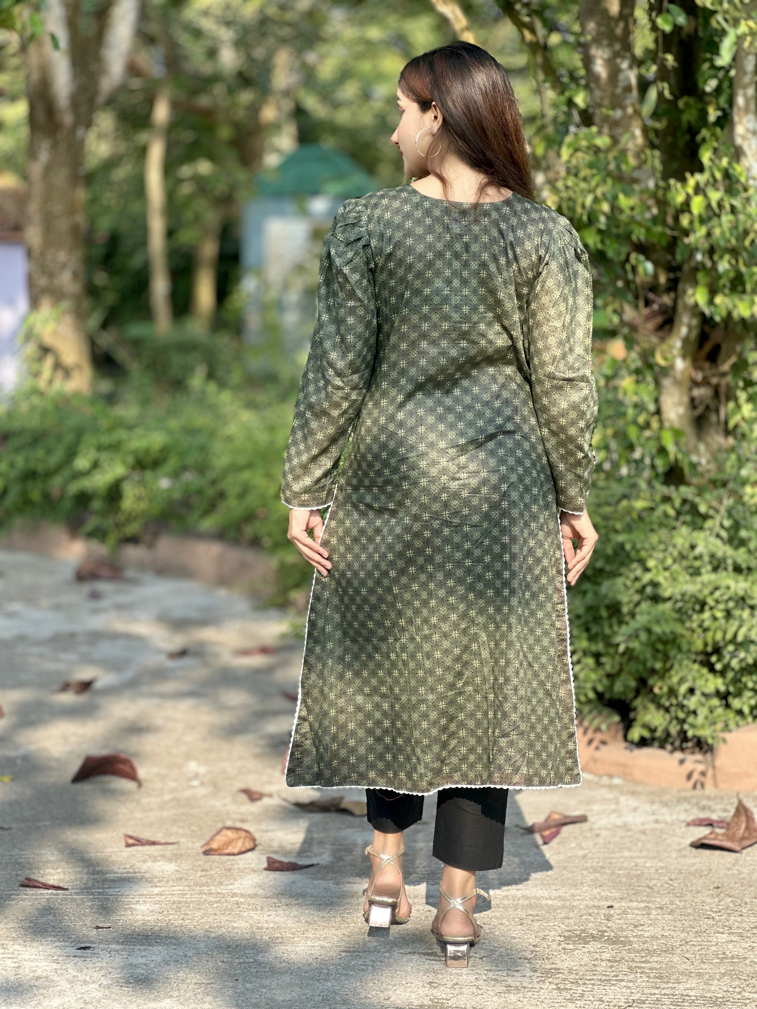 Crocodiles Hunt Bexi Fabric Kurti with velvet button