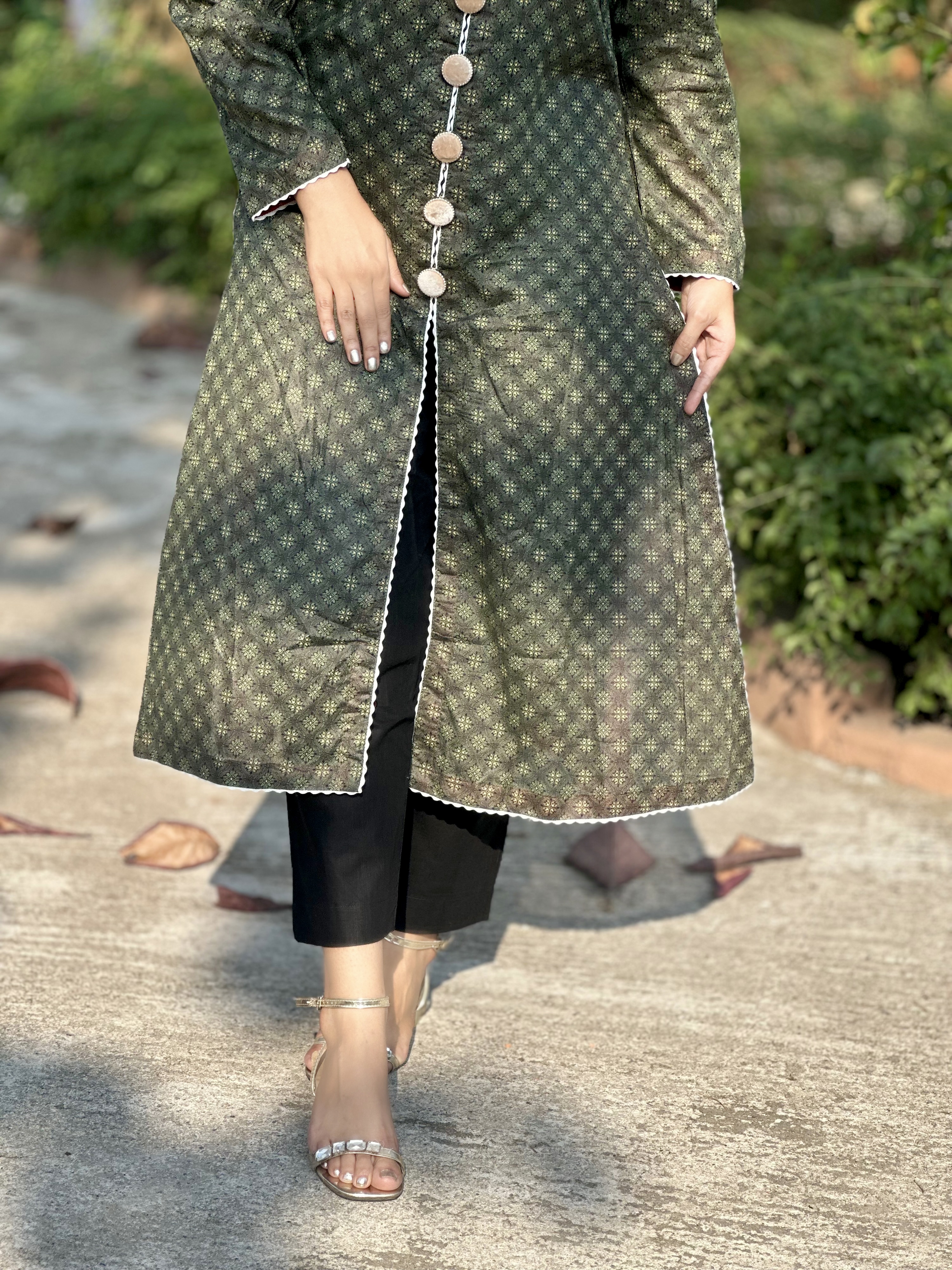 Crocodiles Hunt Bexi Fabric Kurti with velvet button