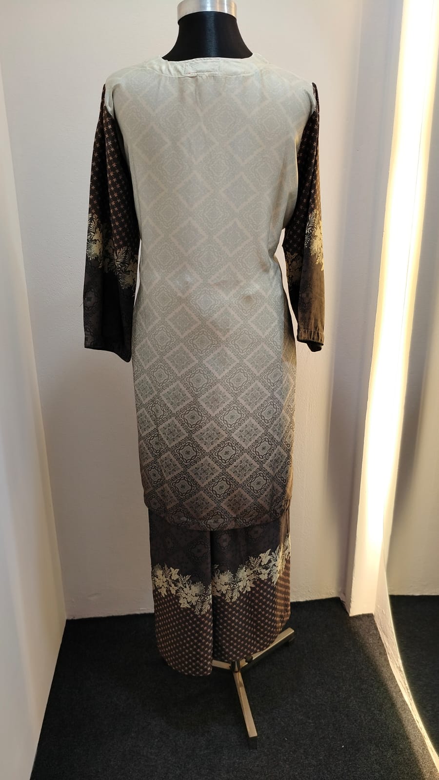 Embroidered Chinon fabric co-ord set