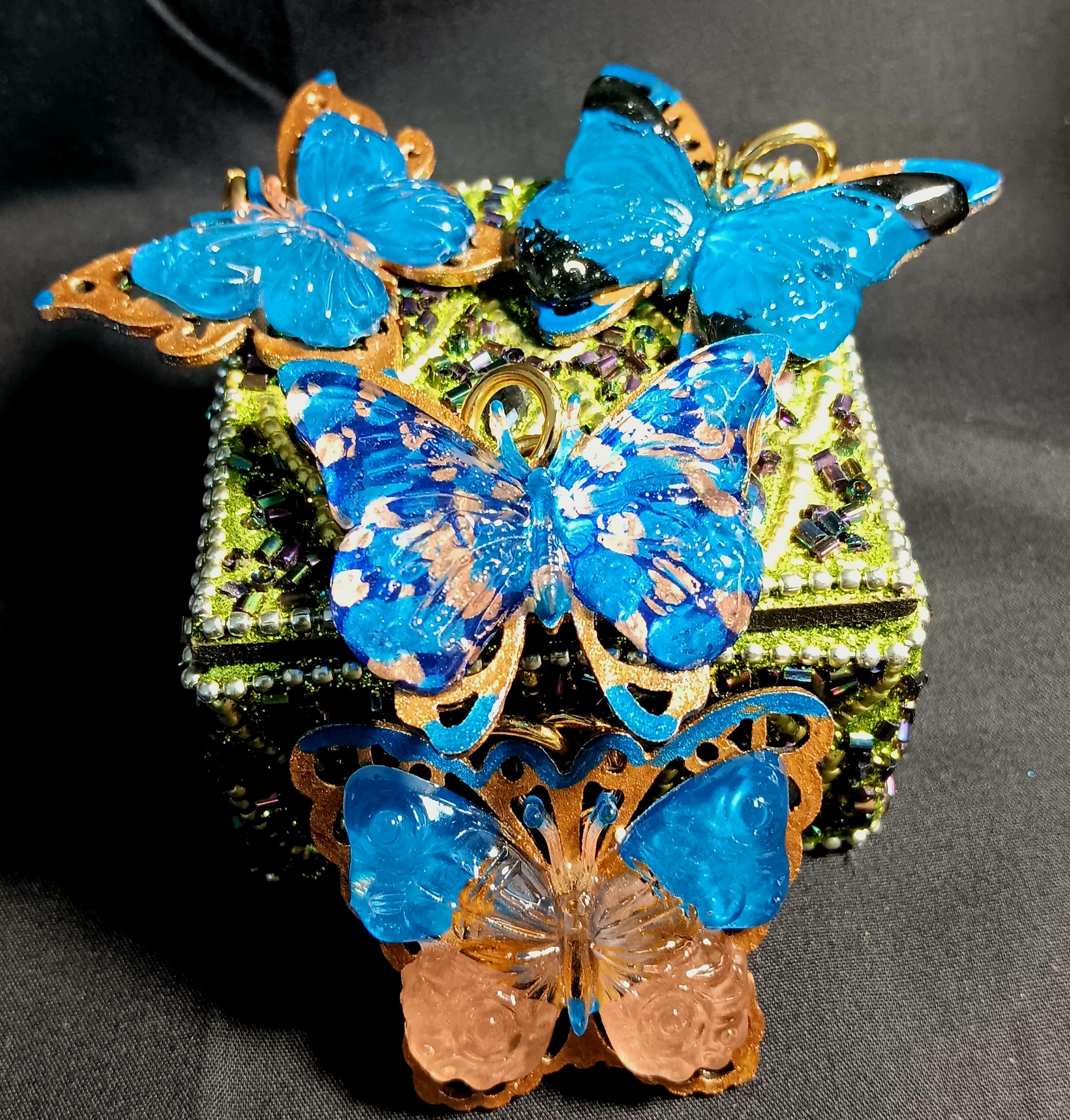 BUTTERFLY BRACELETS AND NECKLACES ROYAL BLUE
