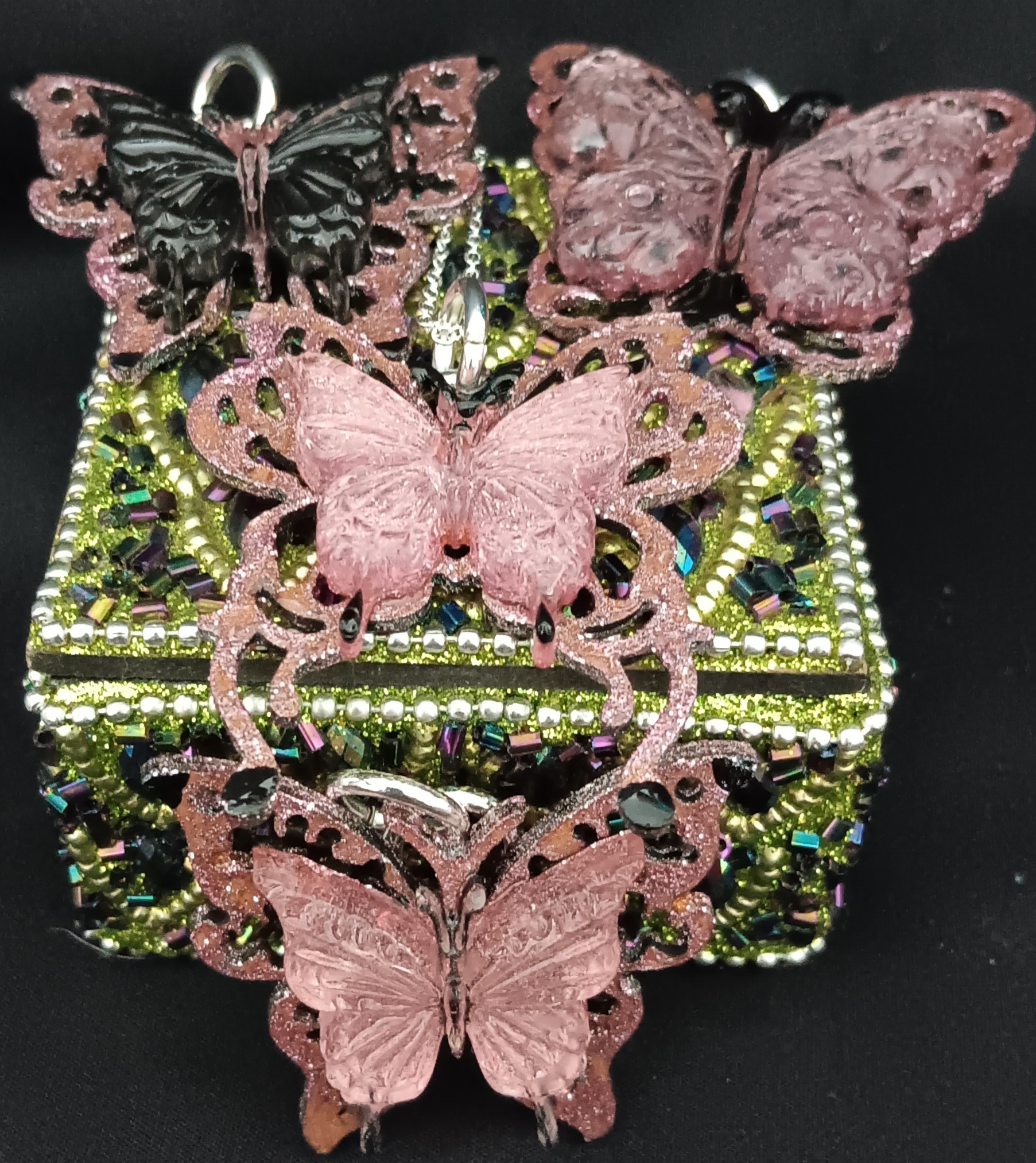 BUTTERFLY BRACELETS AND NECKLACES FROSTED PINK