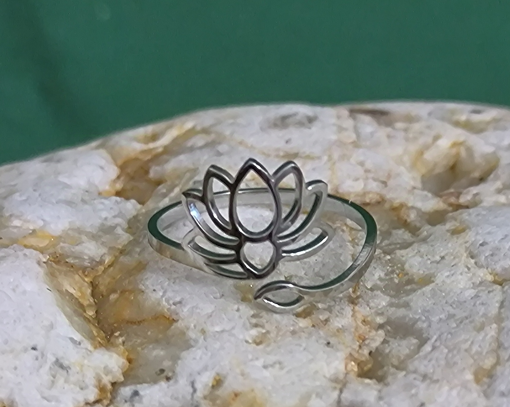 Anillo Flor de Loto.