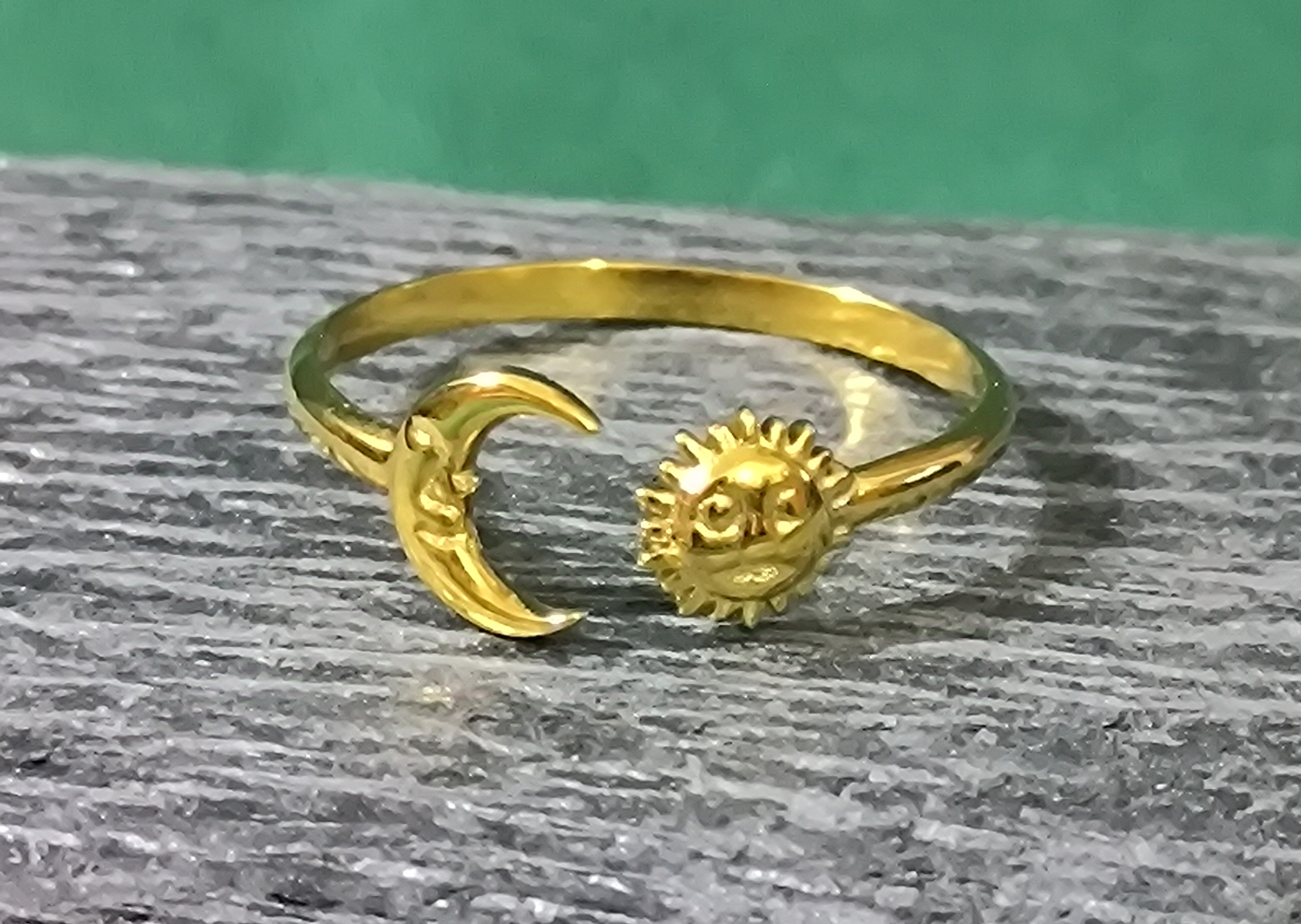 Anillo Sol y Luna. 