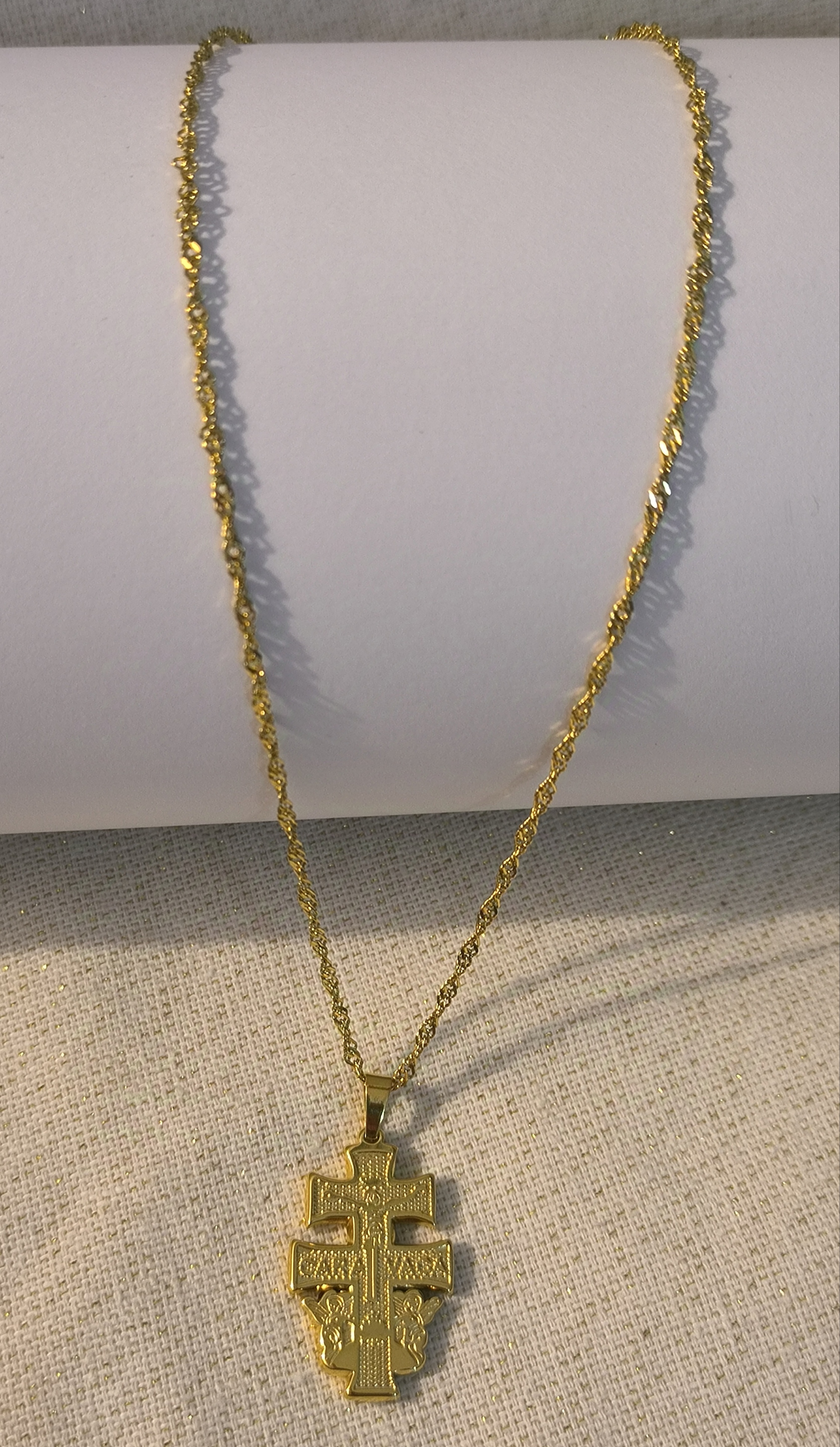 Colgante Cruz de Caravaca.