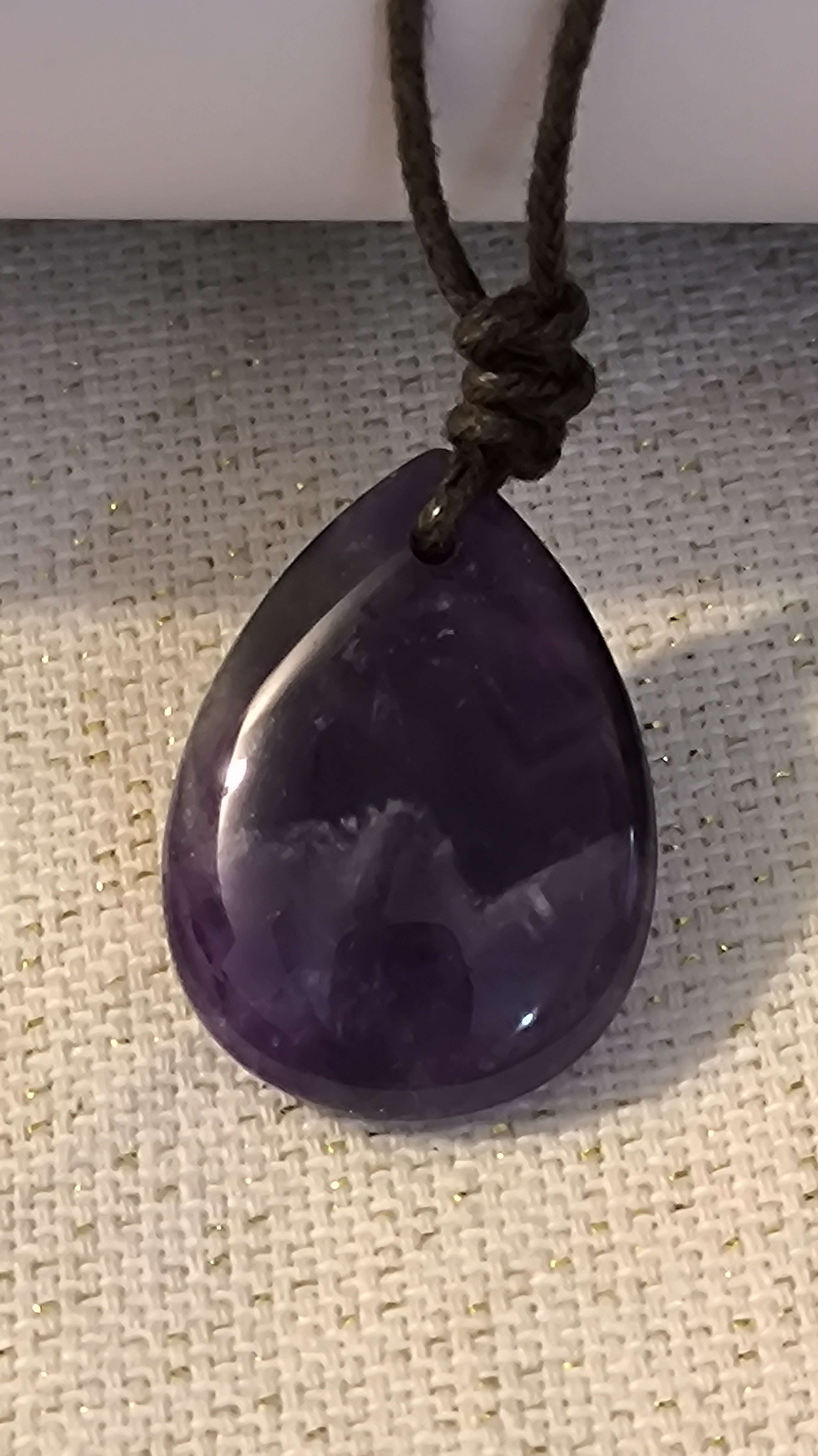 Colgantes gota de Piedra.