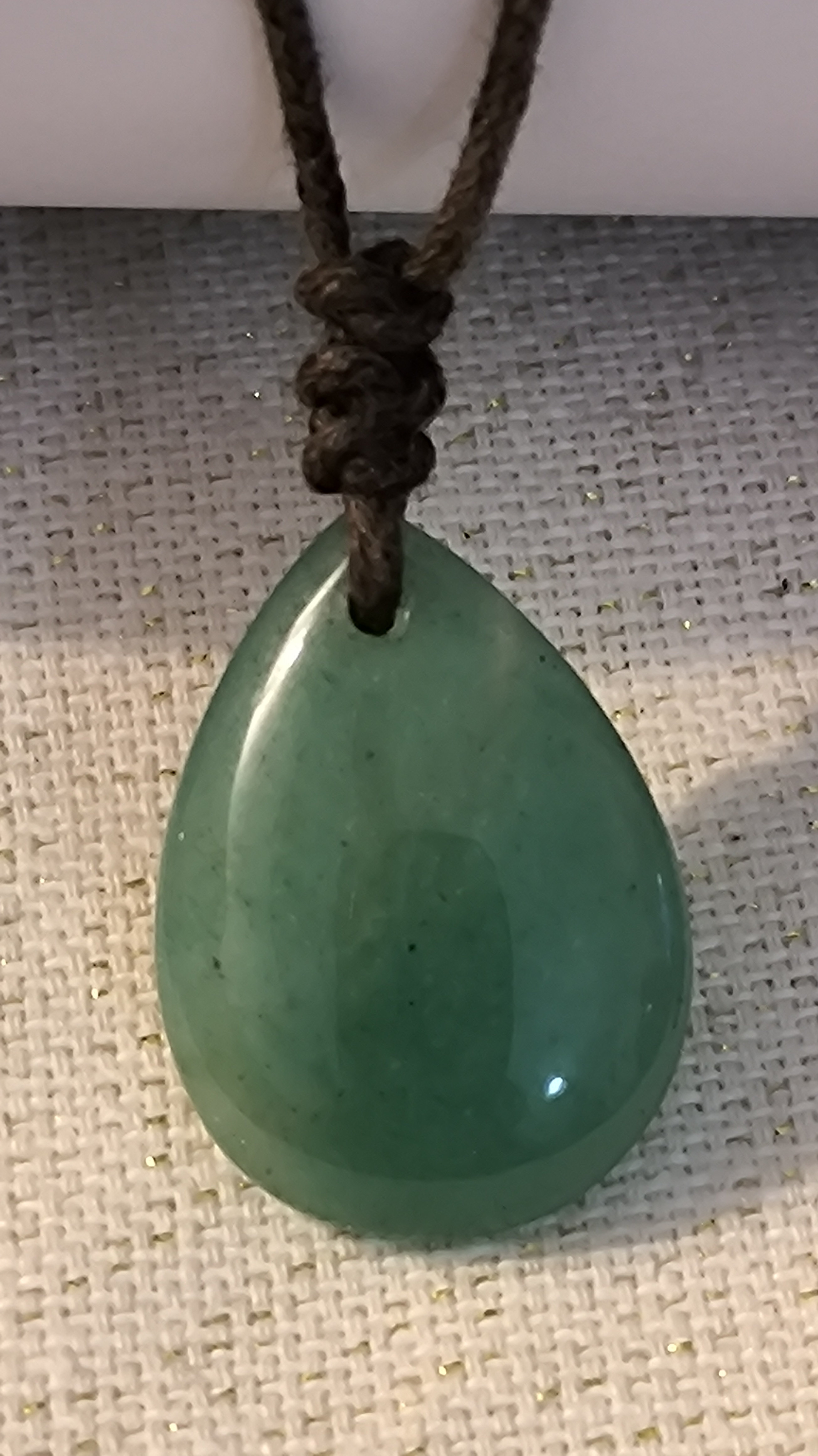 Colgantes gota de Piedra.