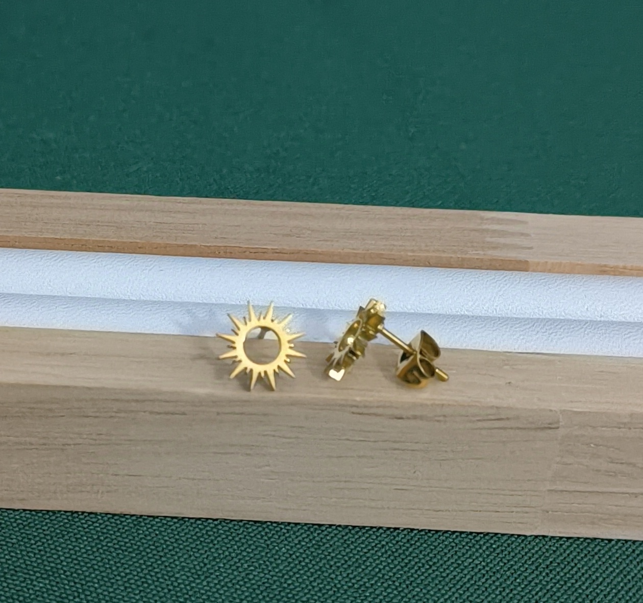 Pendientes Sol.