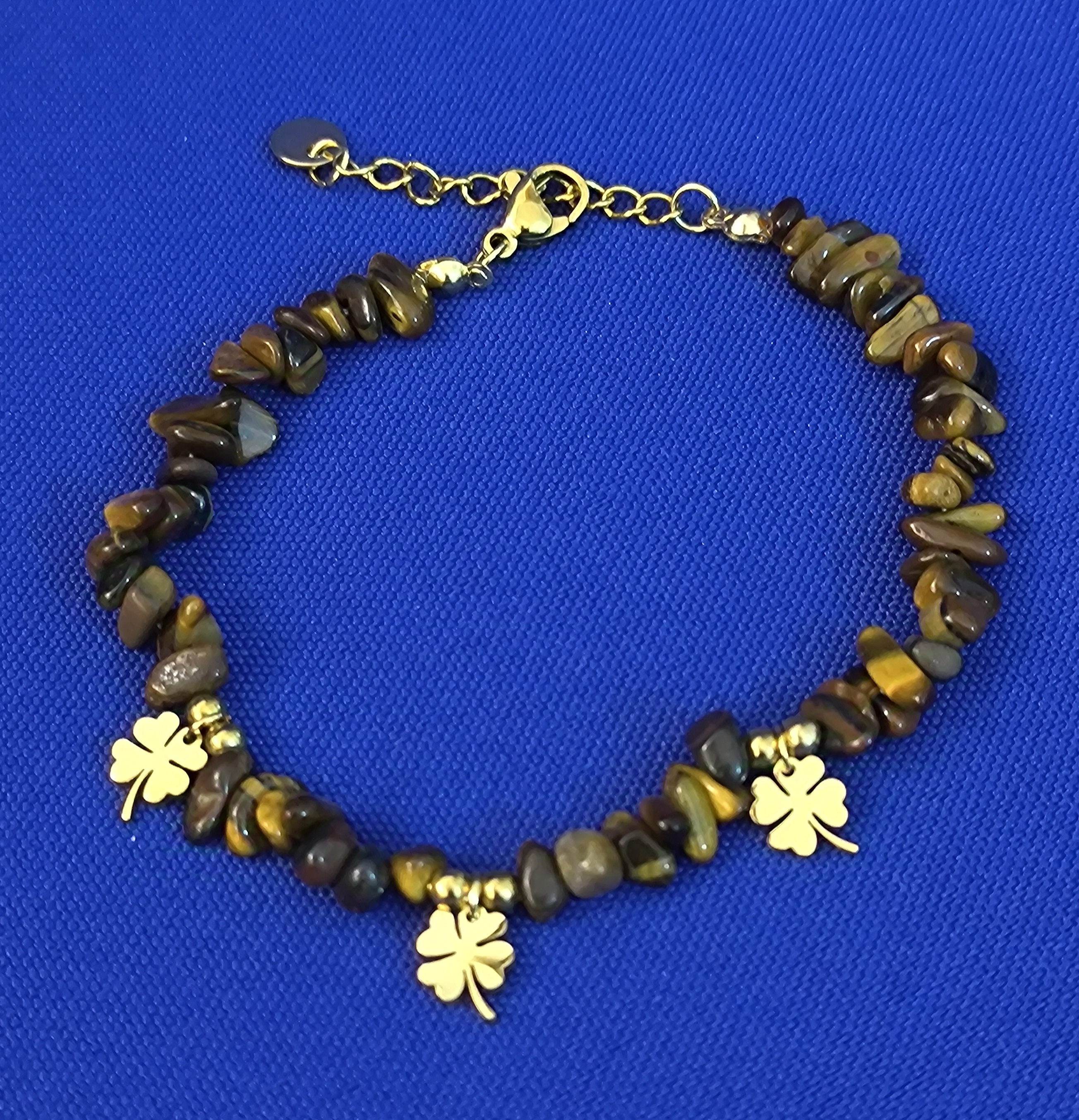 Pulsera Piedra irregular con Trébol.