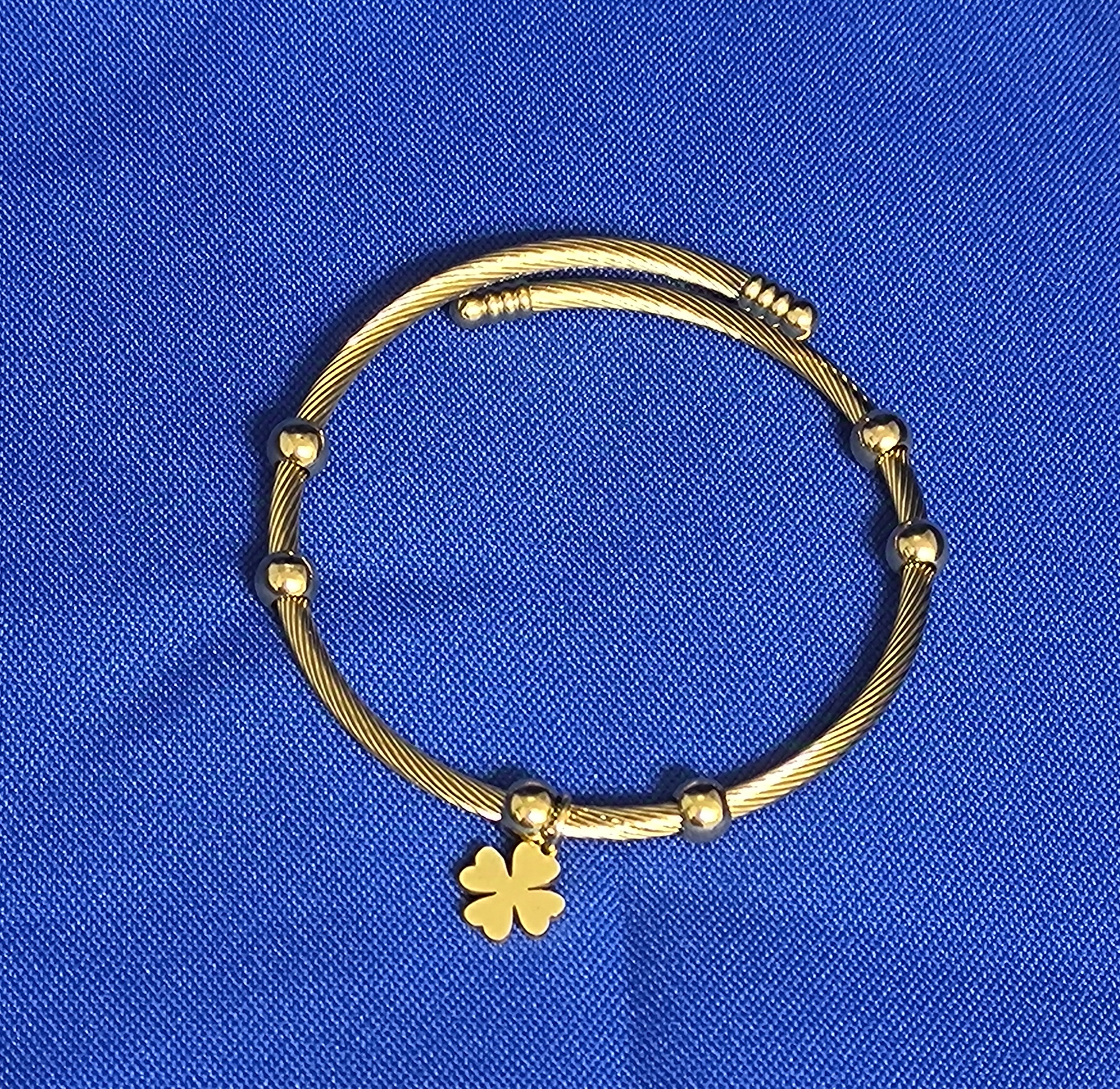 Brazalete Trébol.