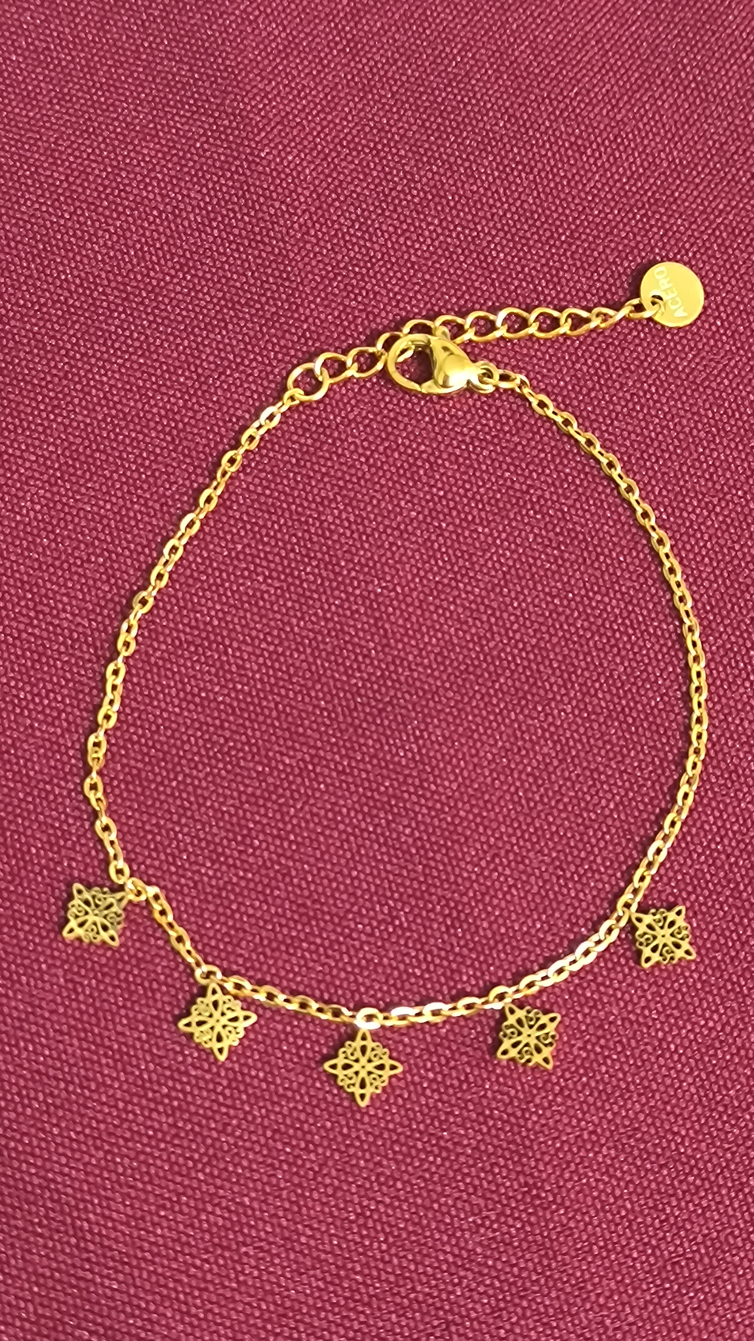 Pulsera Nudo de Bruja pequeños.