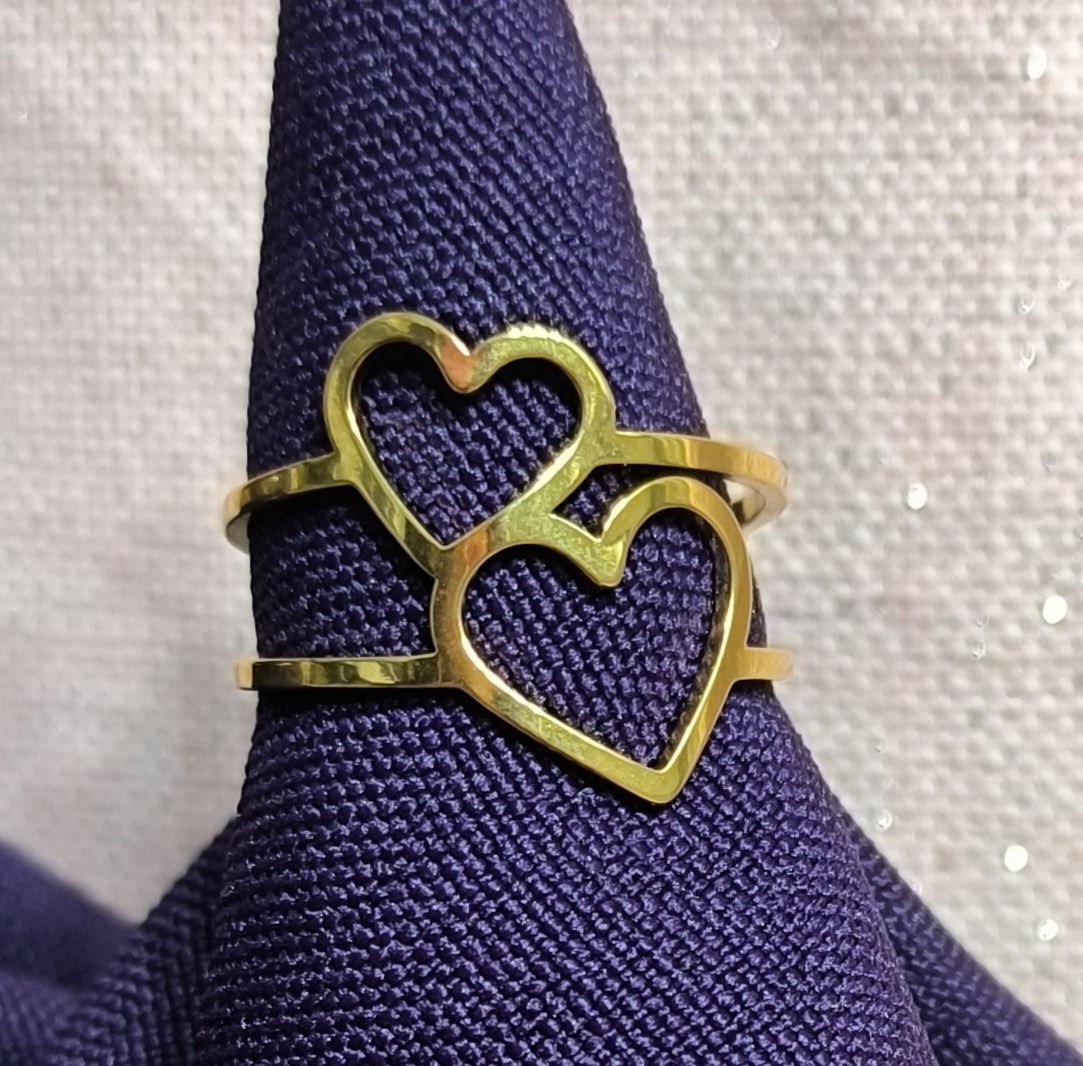 Anillo Corazón Doble.