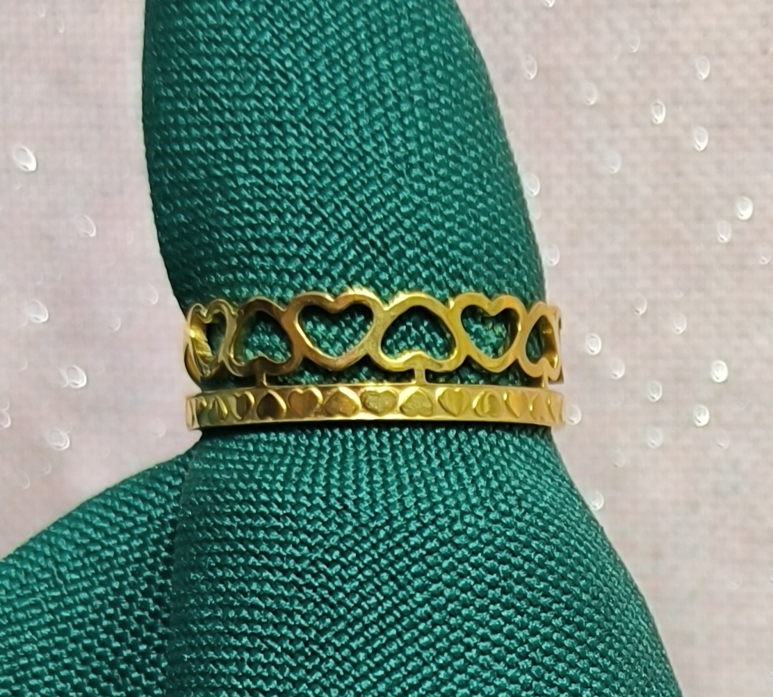 Anillo Corazones Pequeños.