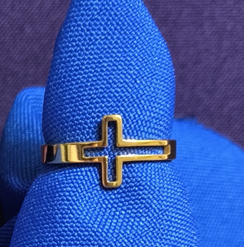 Anillo Hombre Cruz horizontal.