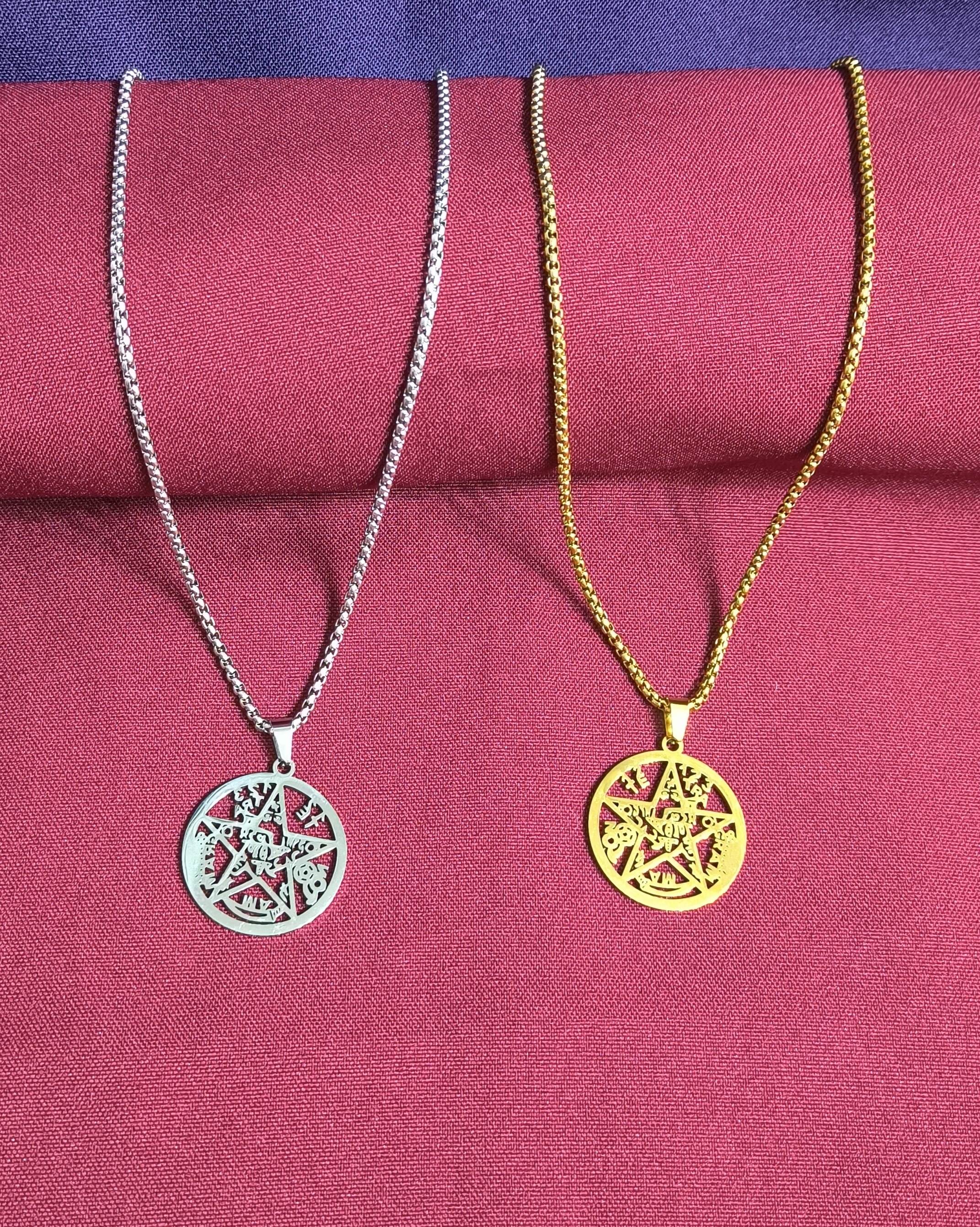 Colgante Hombre Tetragramatón.