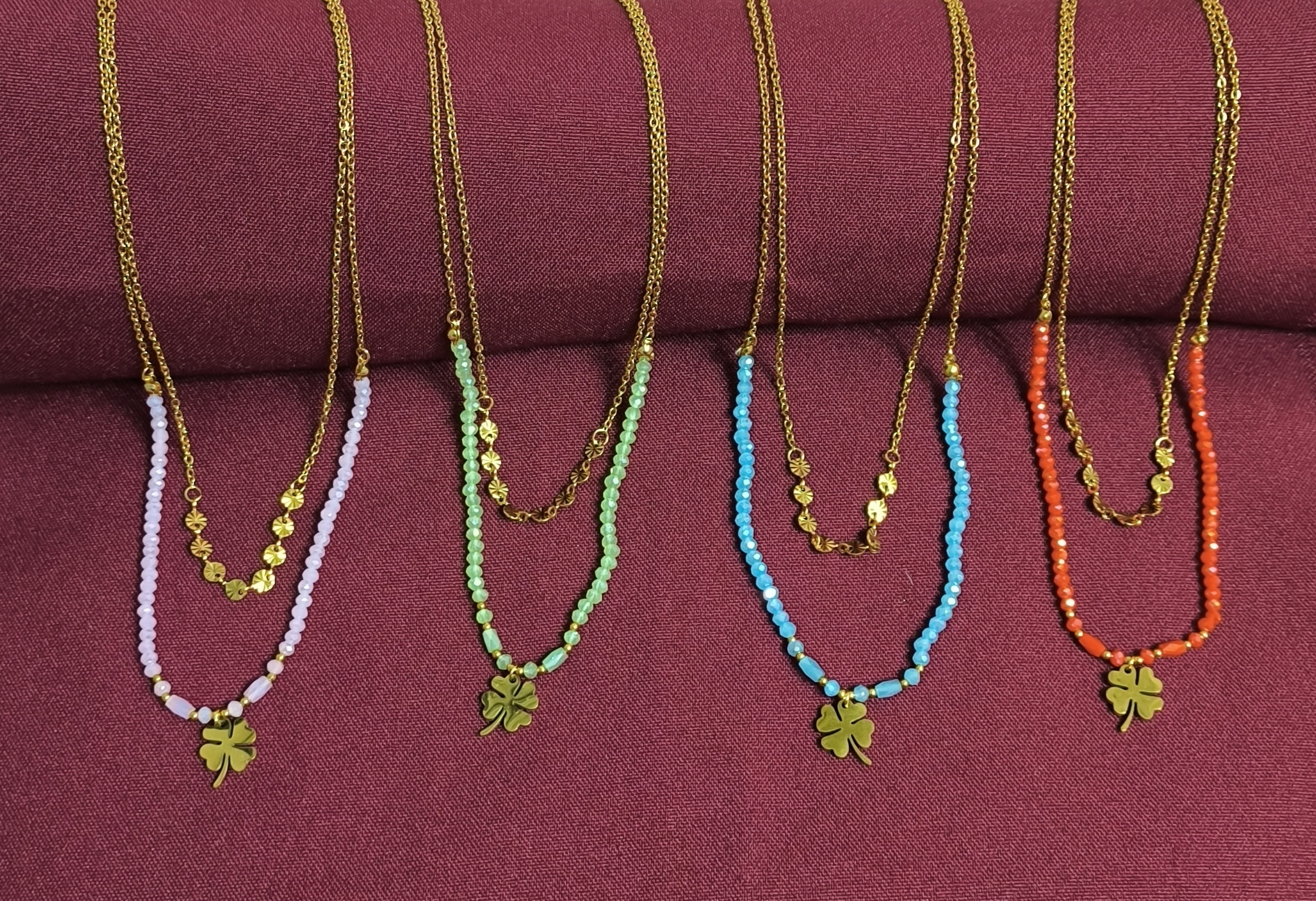 Colgante Cadena doble con Trébol.